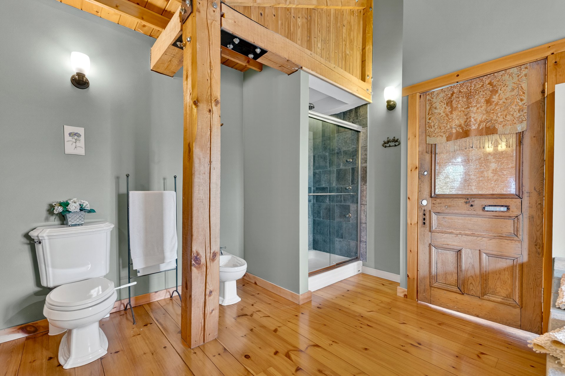 Salle de bains attenante à la CCP