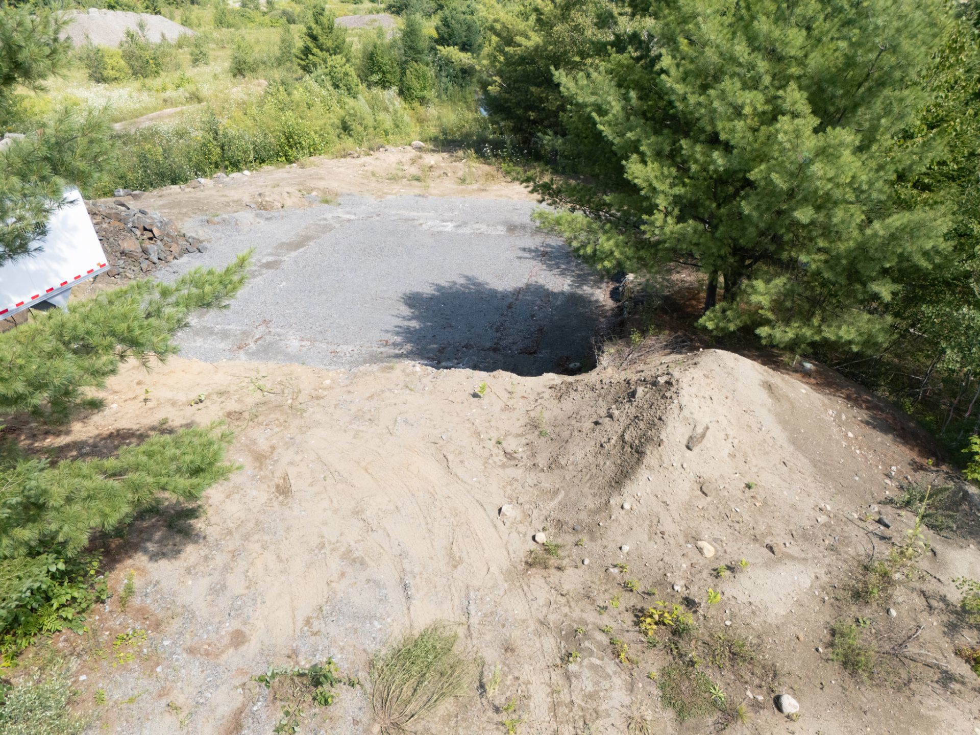 Land/Lot
