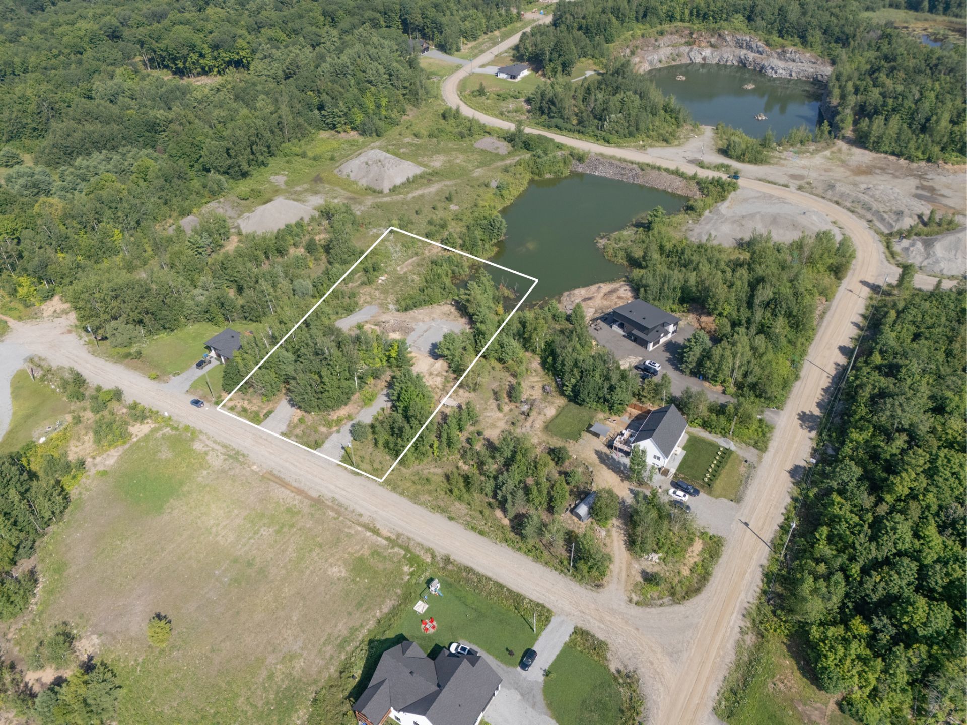 Land/Lot