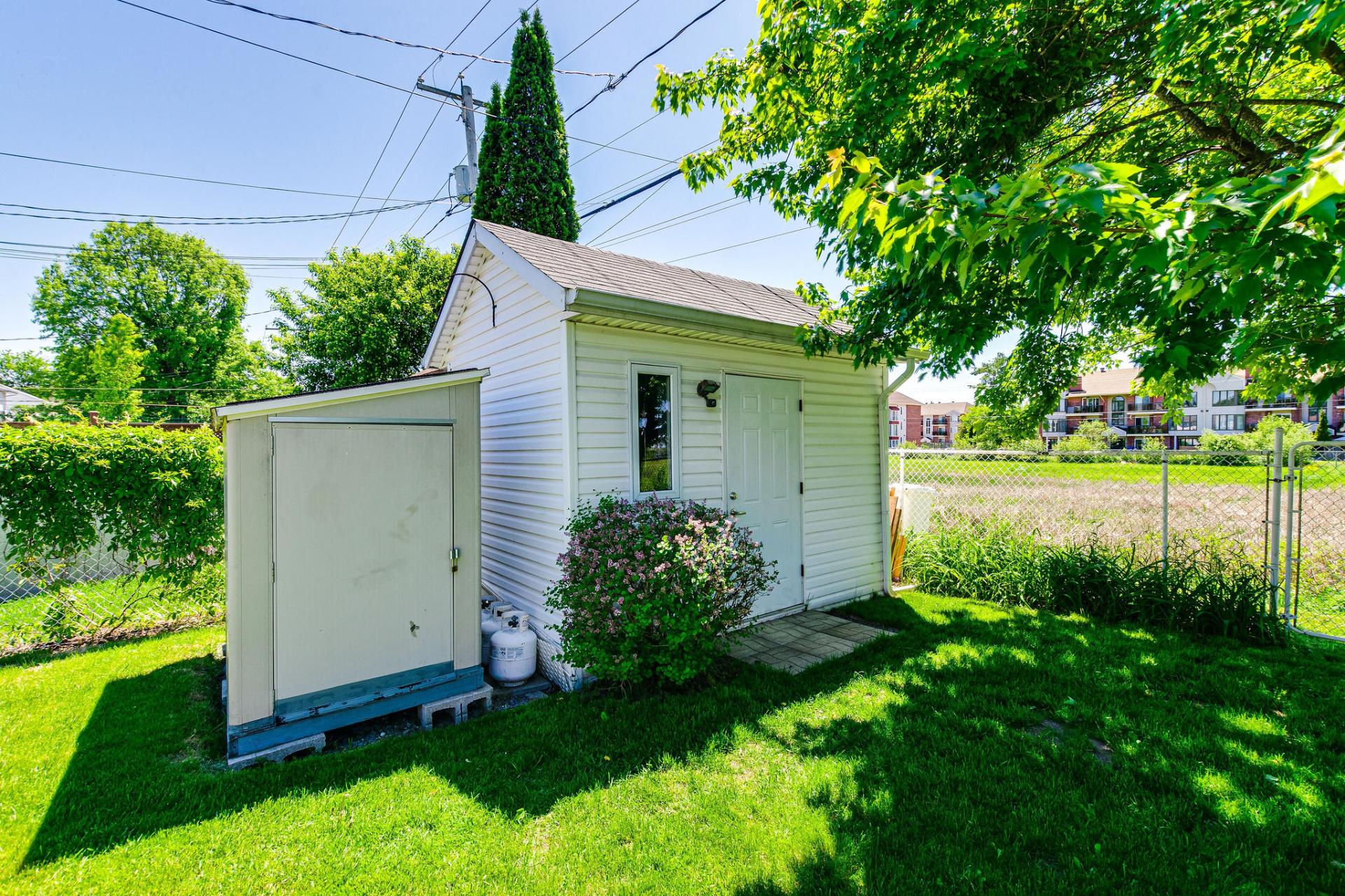 Shed