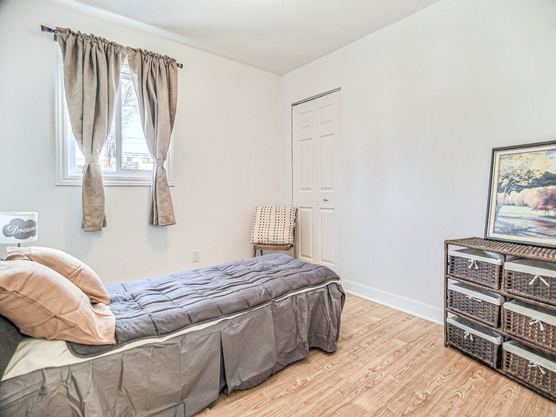 Bedroom - apt C