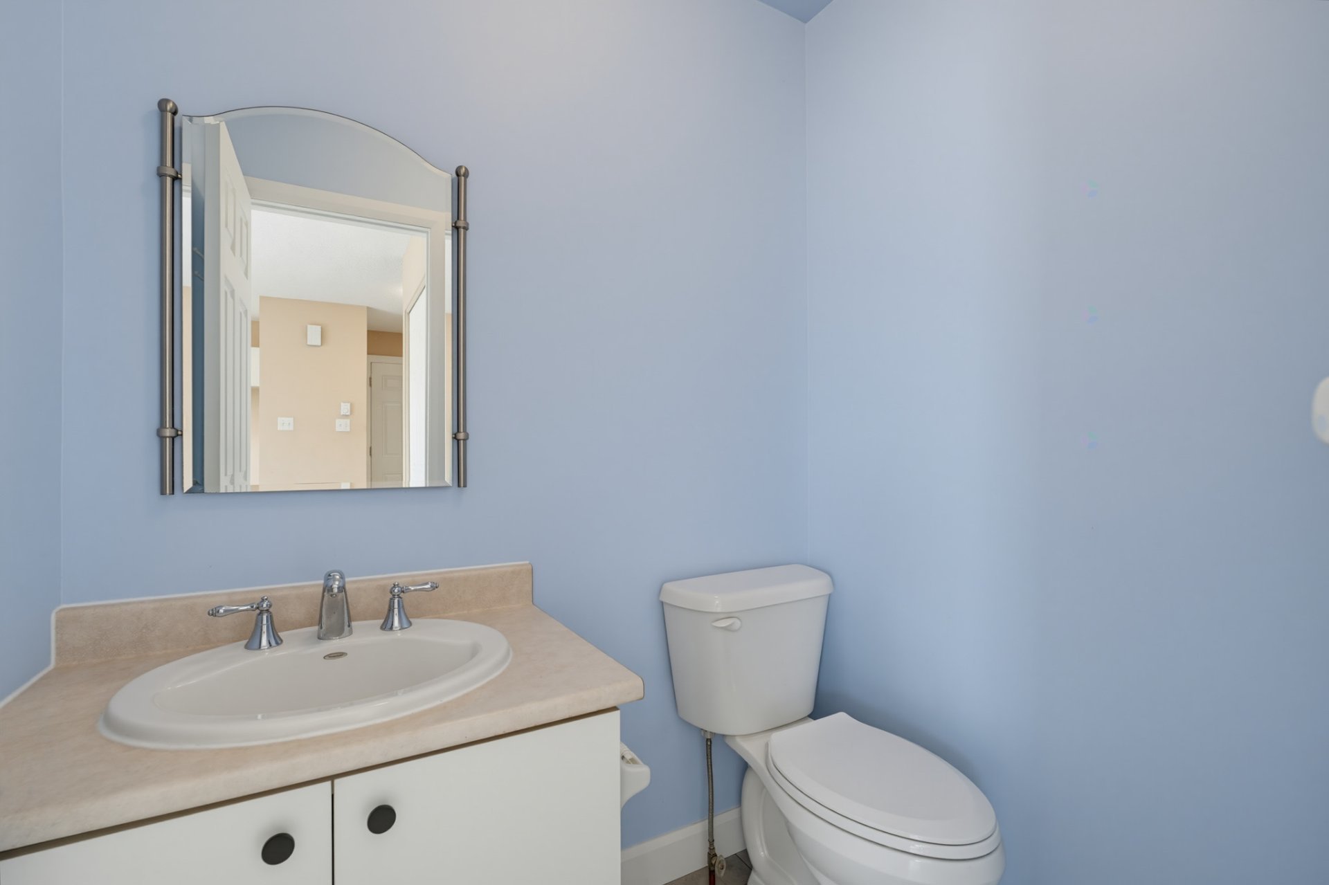 Powder room
