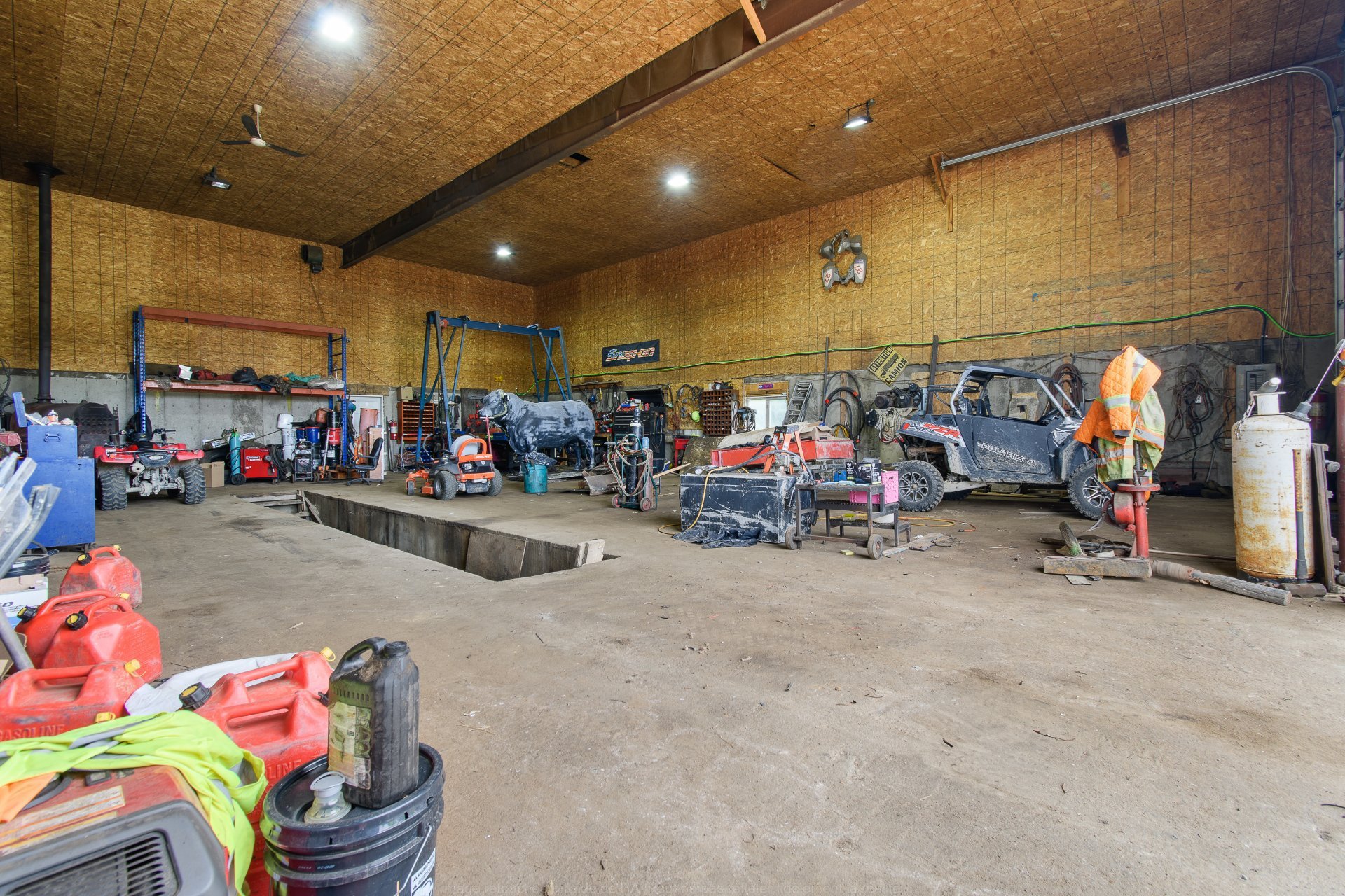 Garage