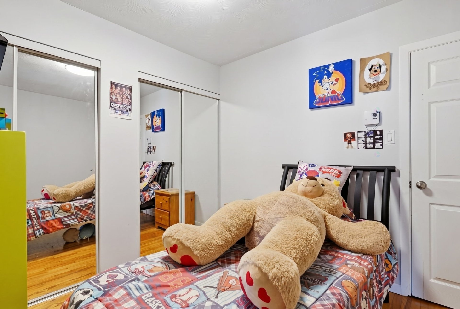 Bedroom