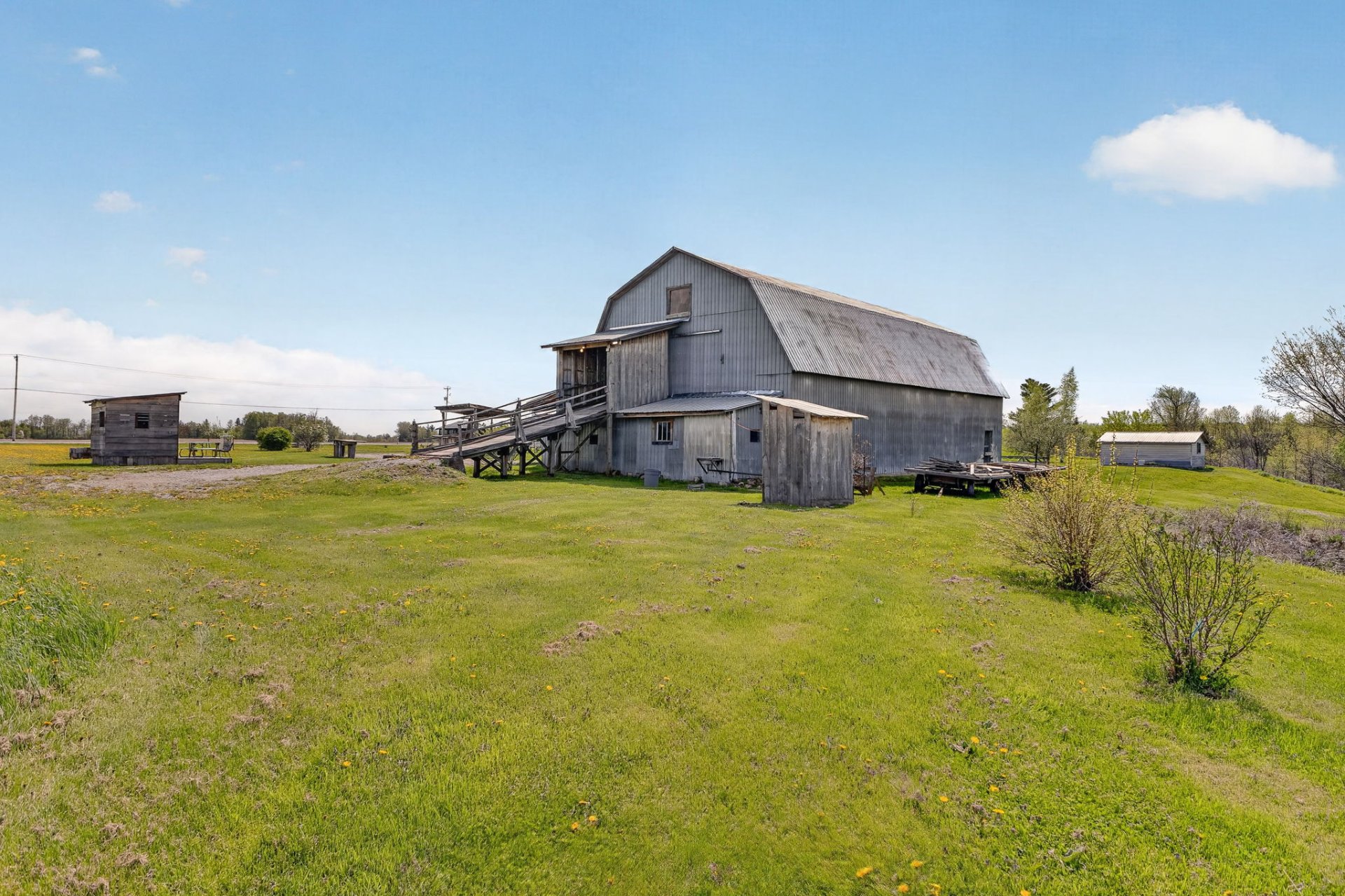 Barn