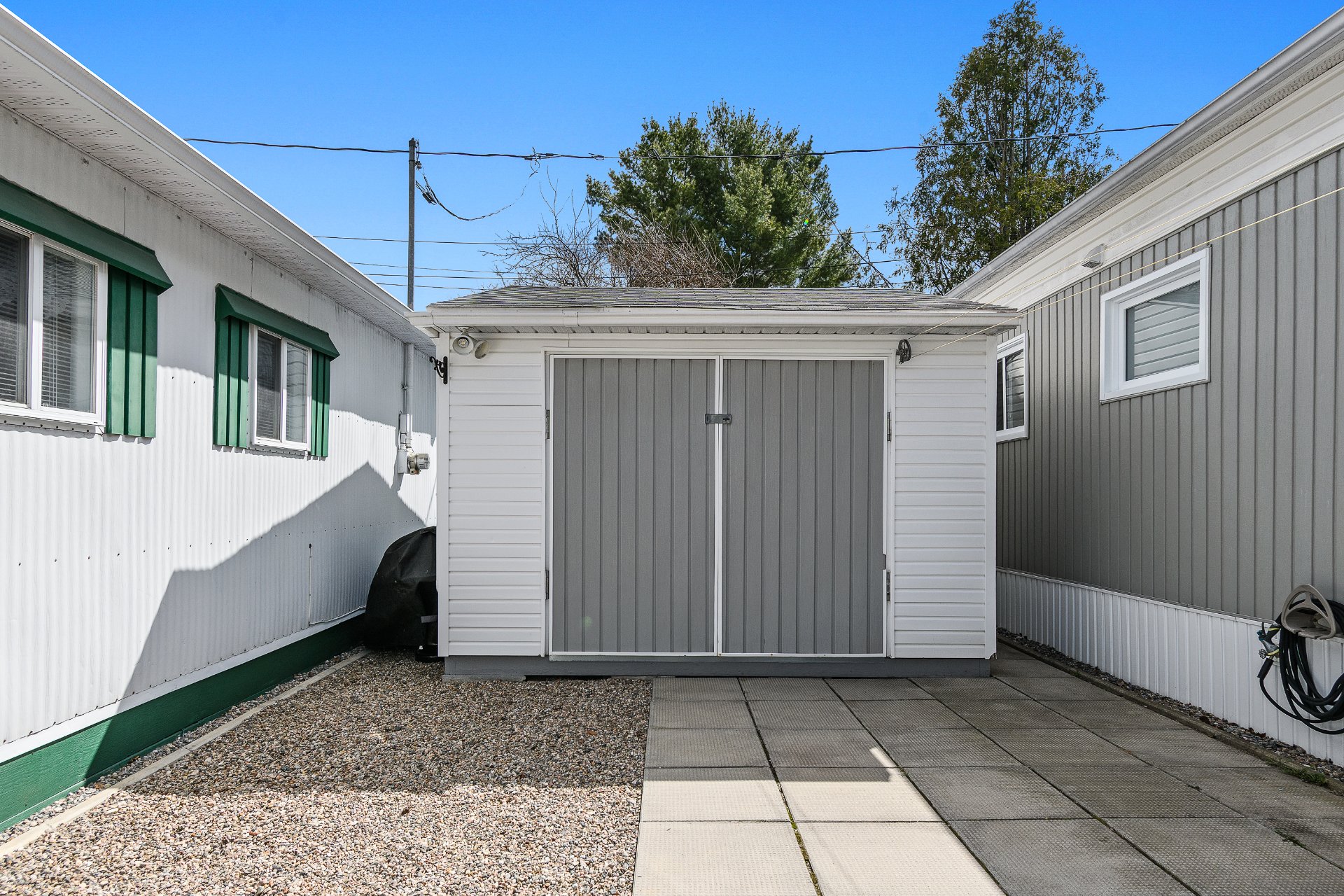 Shed