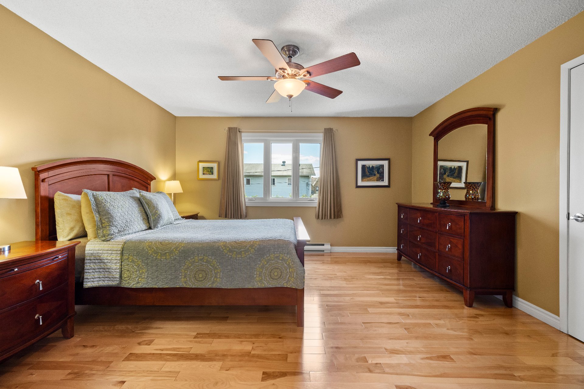 Chambre à coucher principale