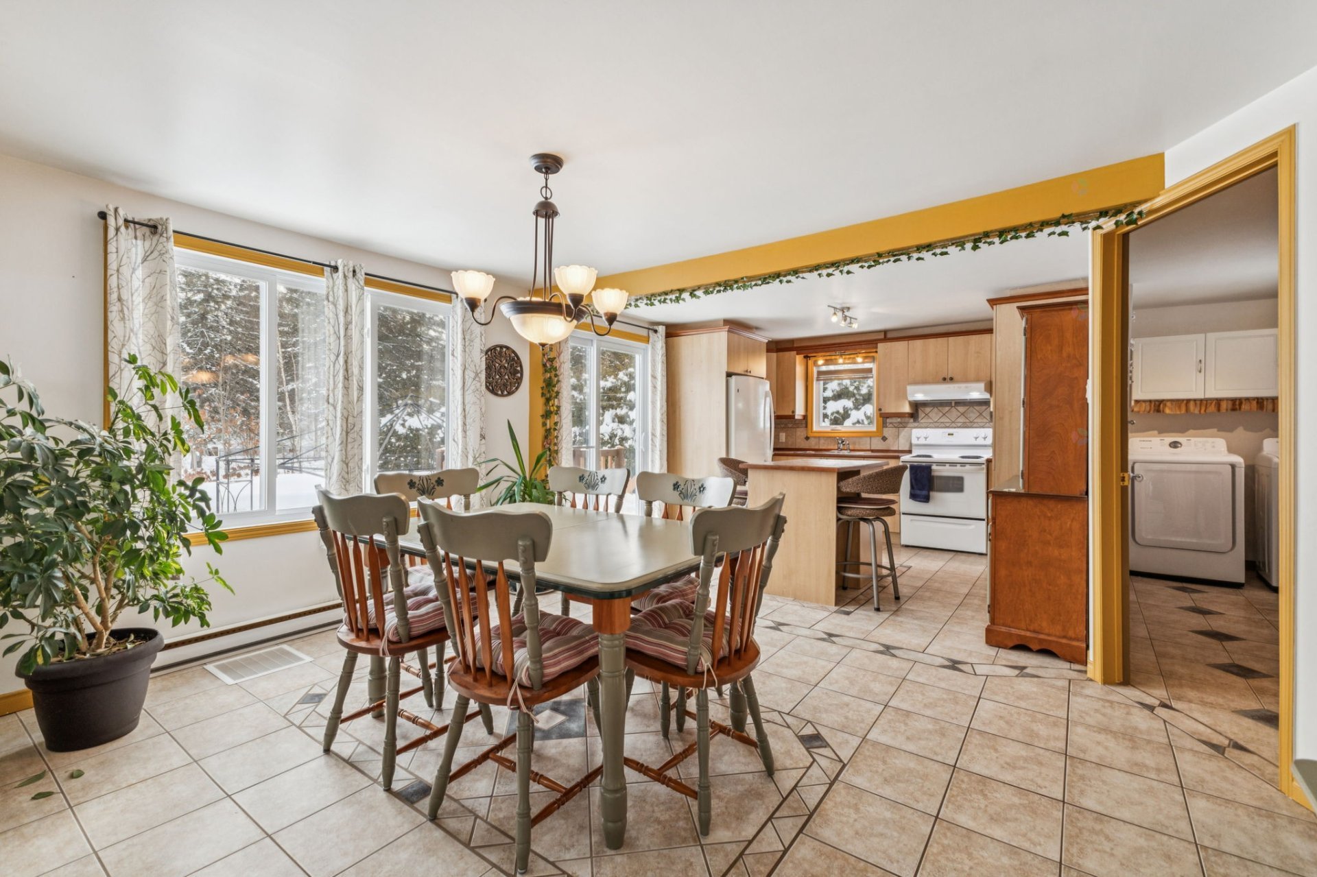 Dining room