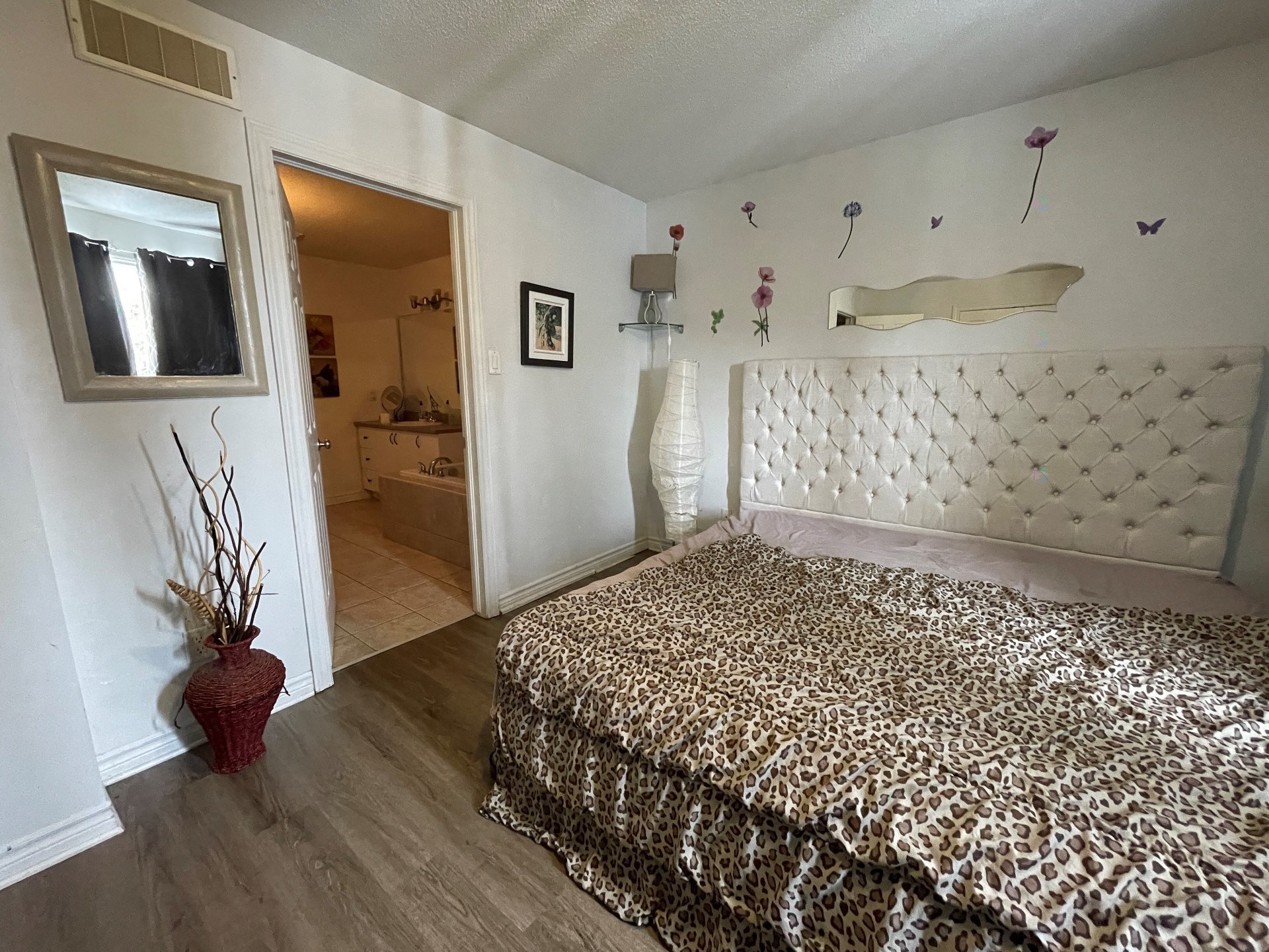 Bedroom