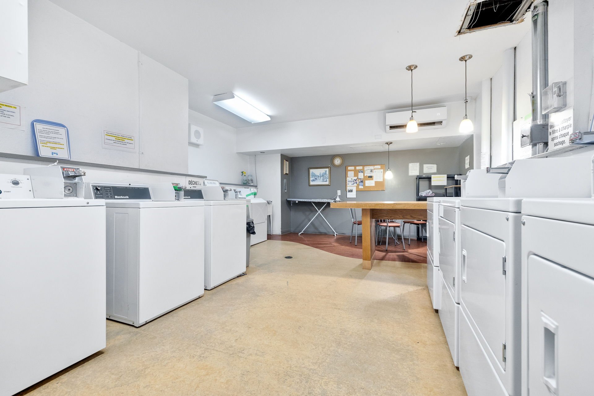 Salle de lavage - Buanderie