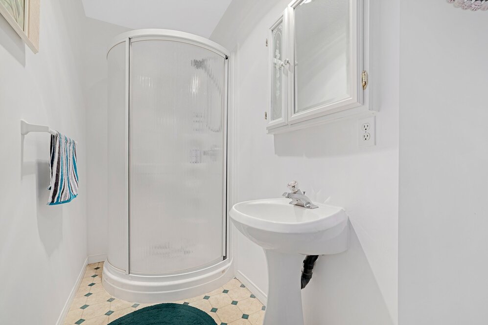 Ensuite bathroom