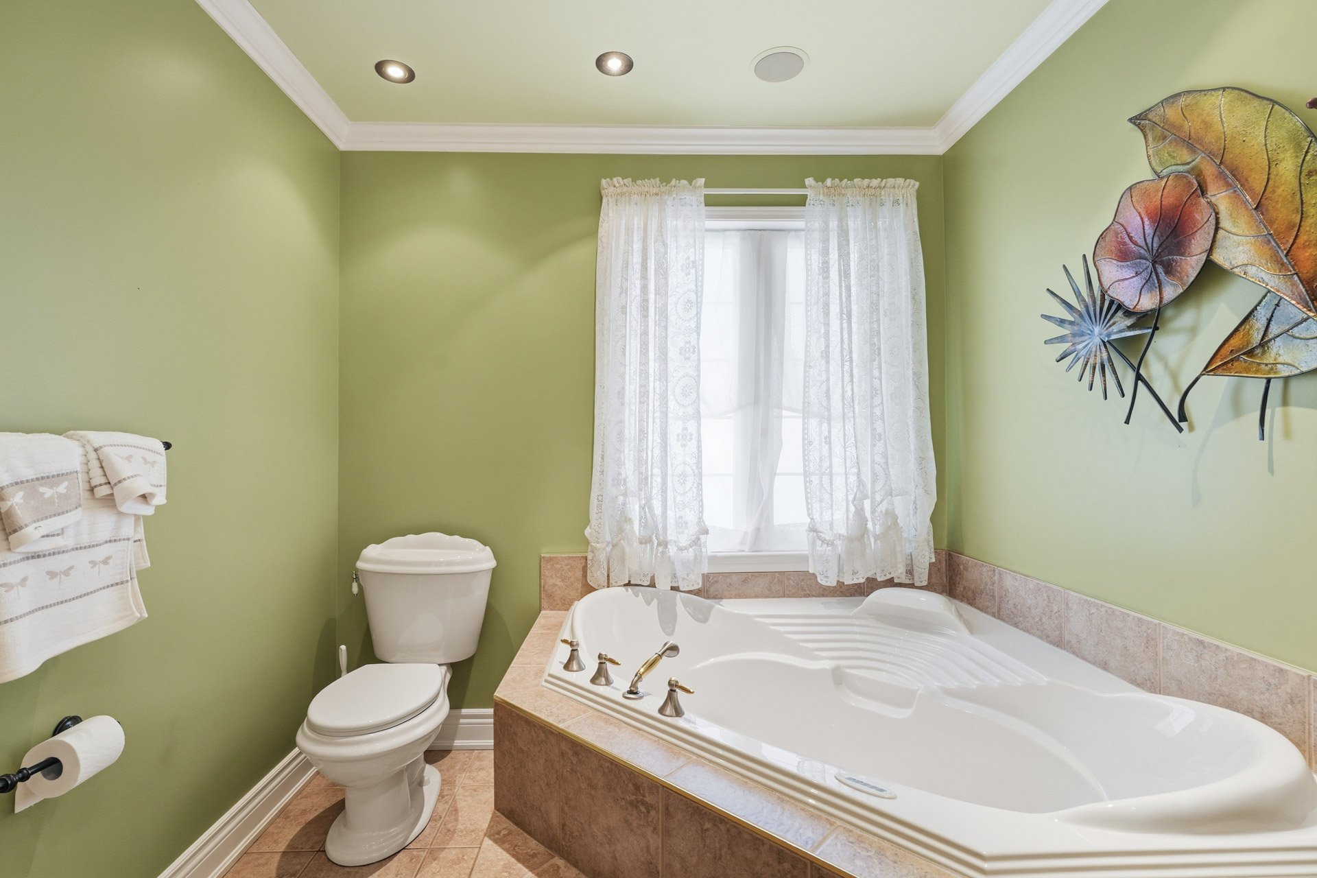 Salle de bains attenante à la CCP