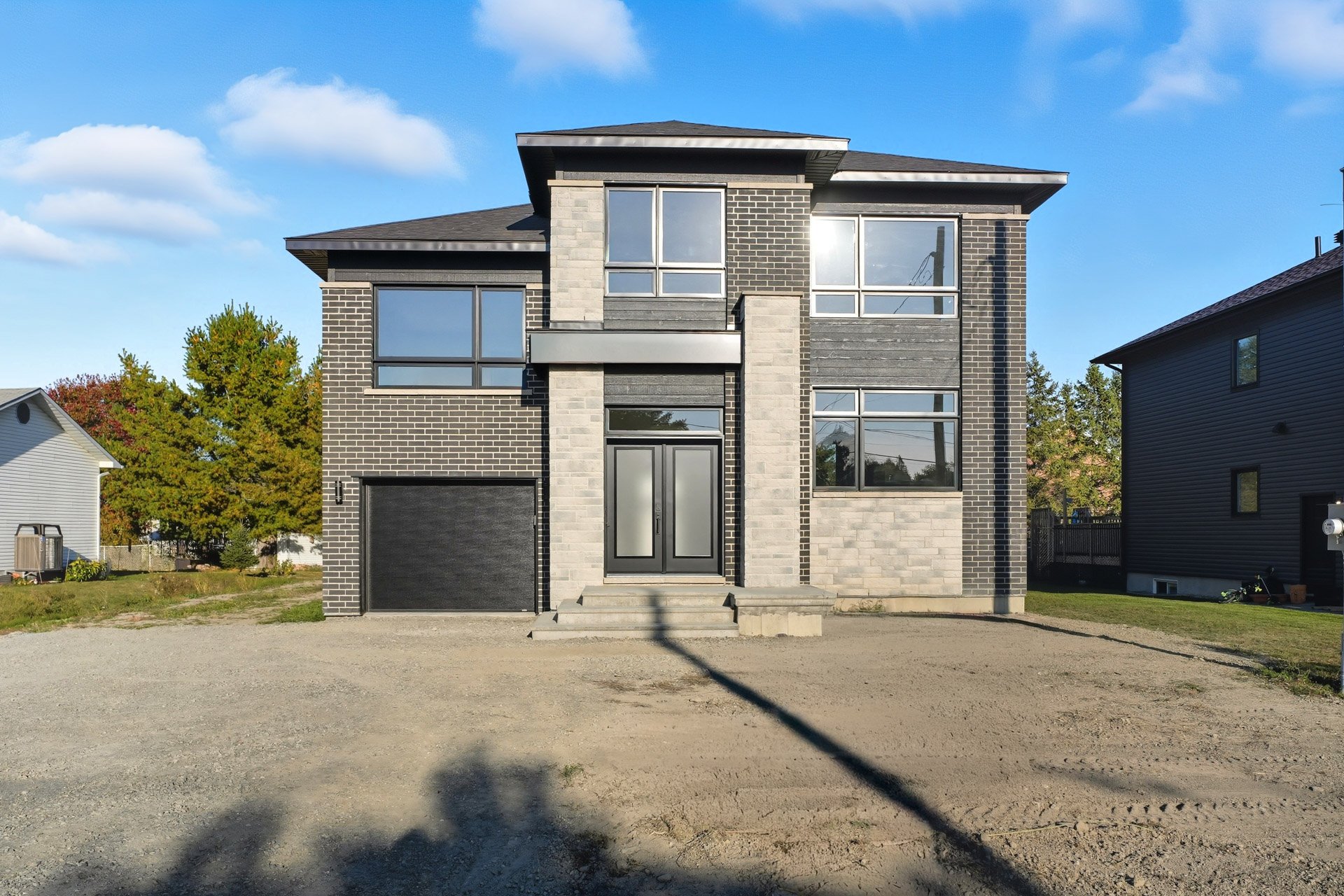 1422 Rue d'Alma 