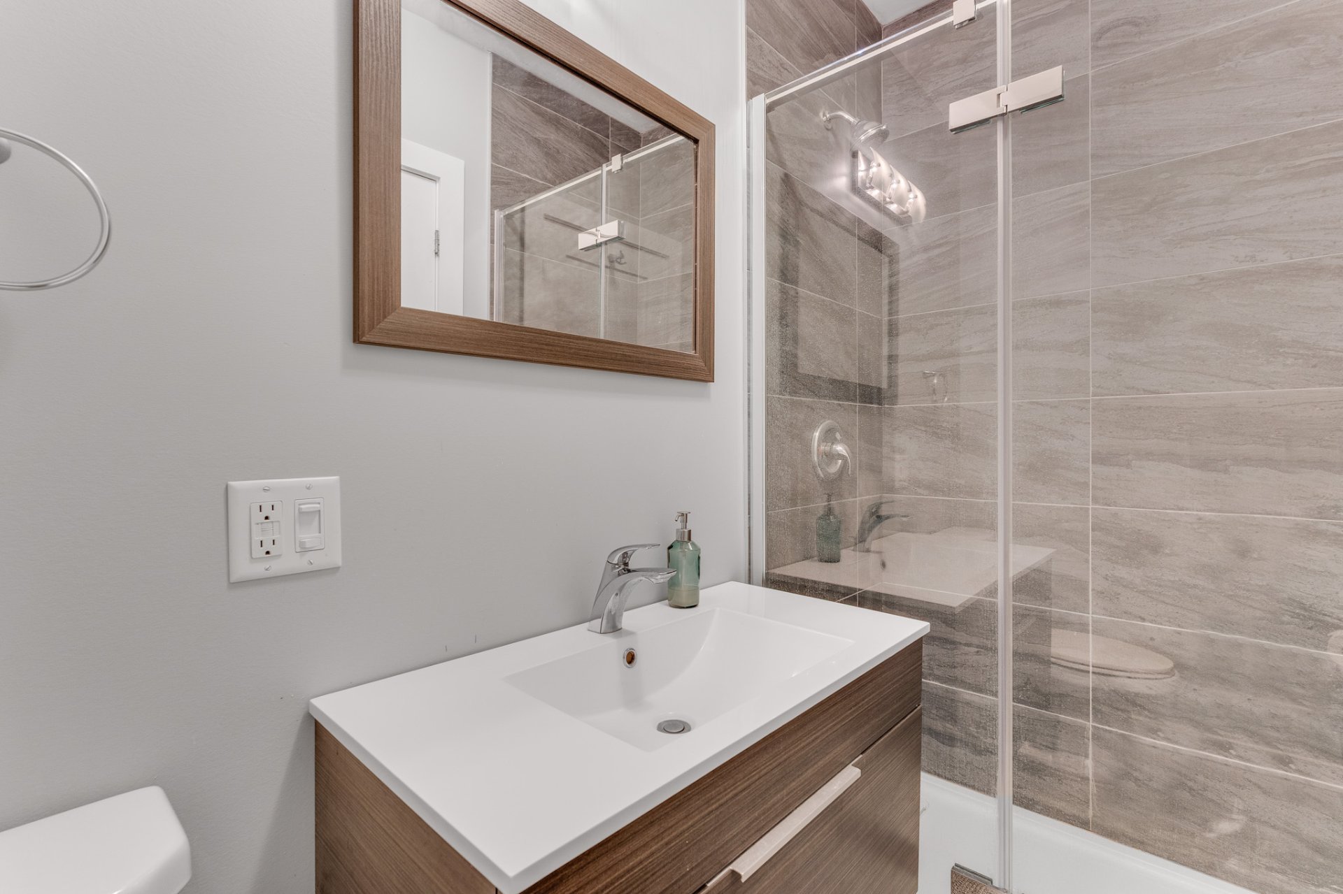 Salle de bains - Attenante