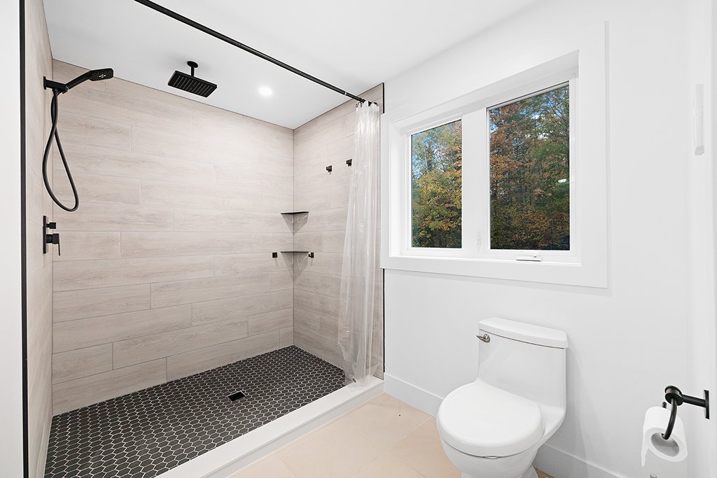 Ensuite bathroom