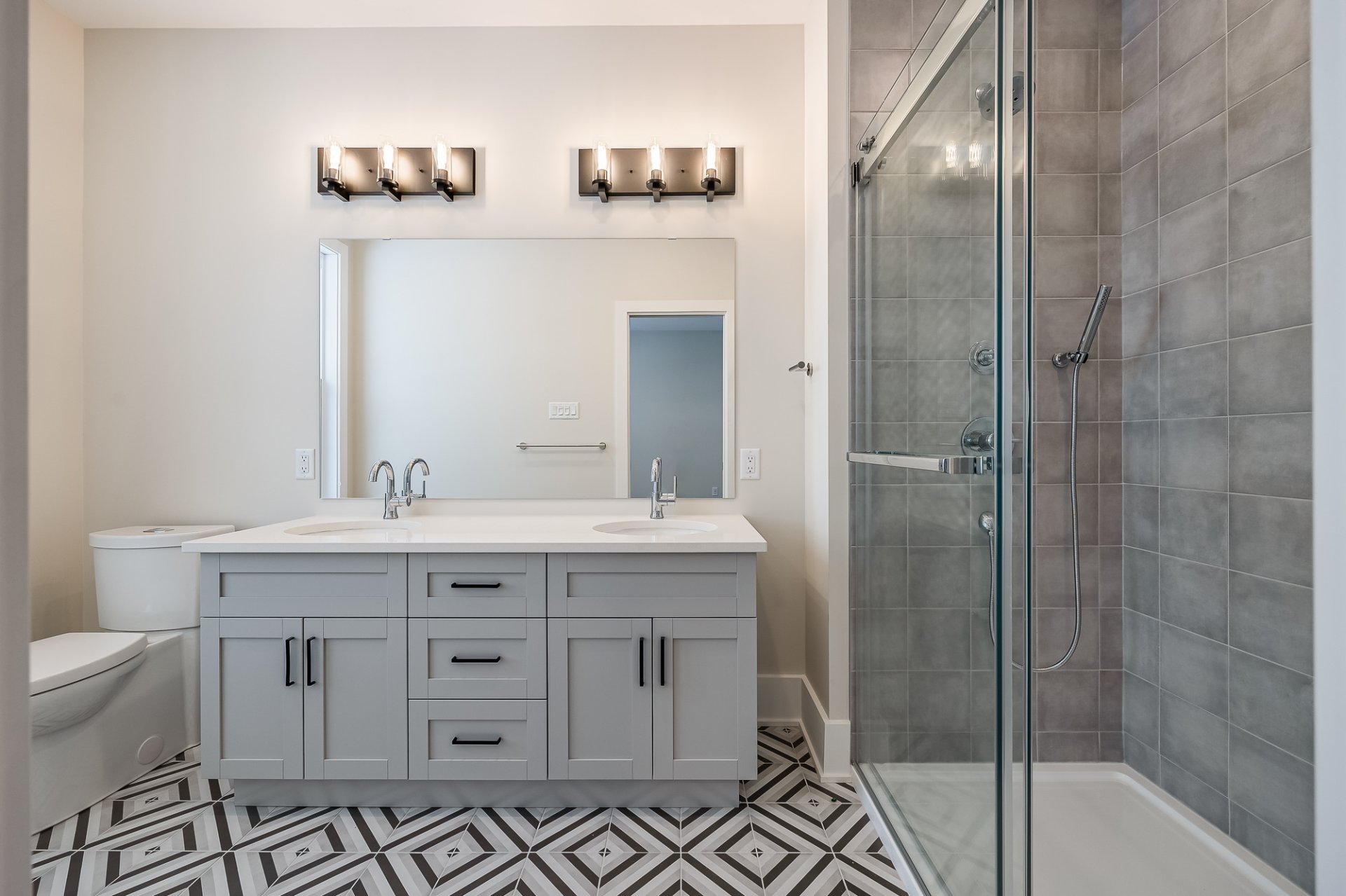 Ensuite bathroom