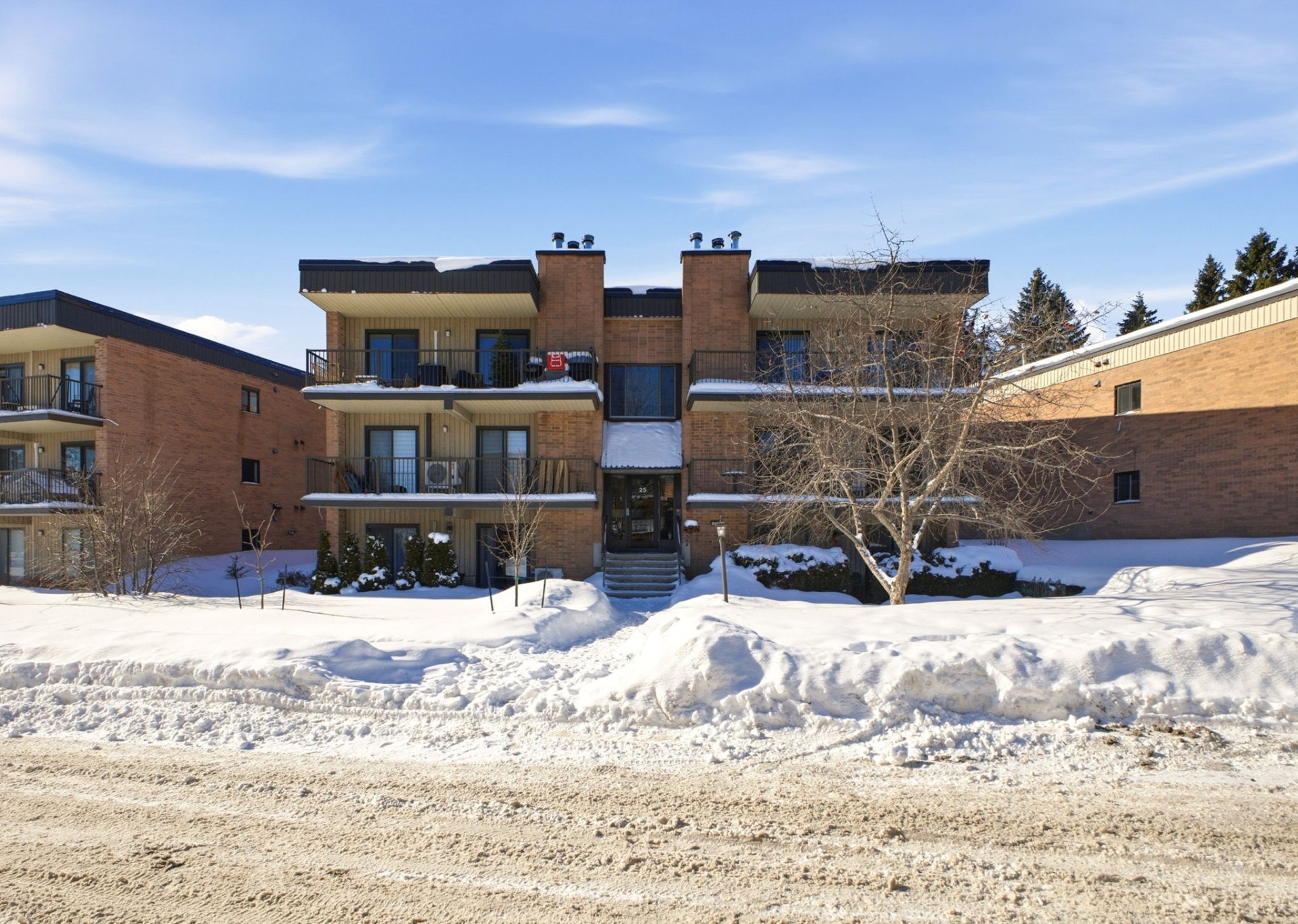 25 Rue de Deauville 1