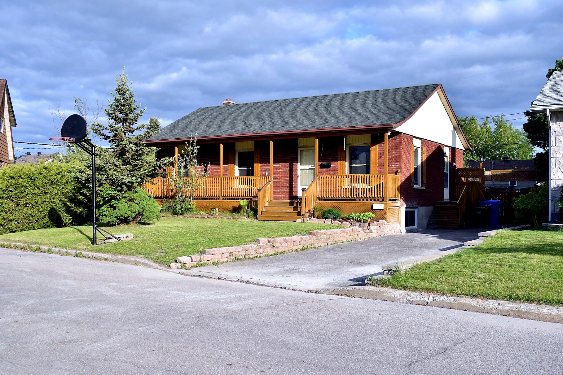 68 Rue de la Yamaska 
