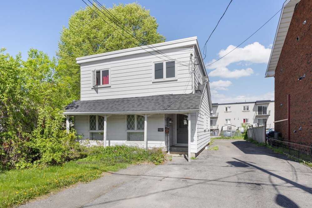142 Rue Larose 
