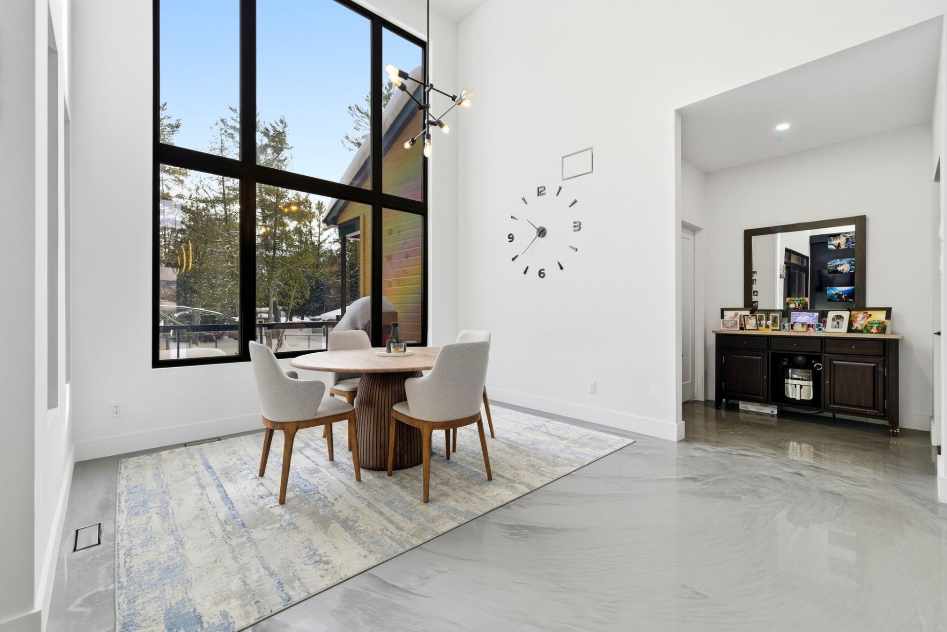 Dining room