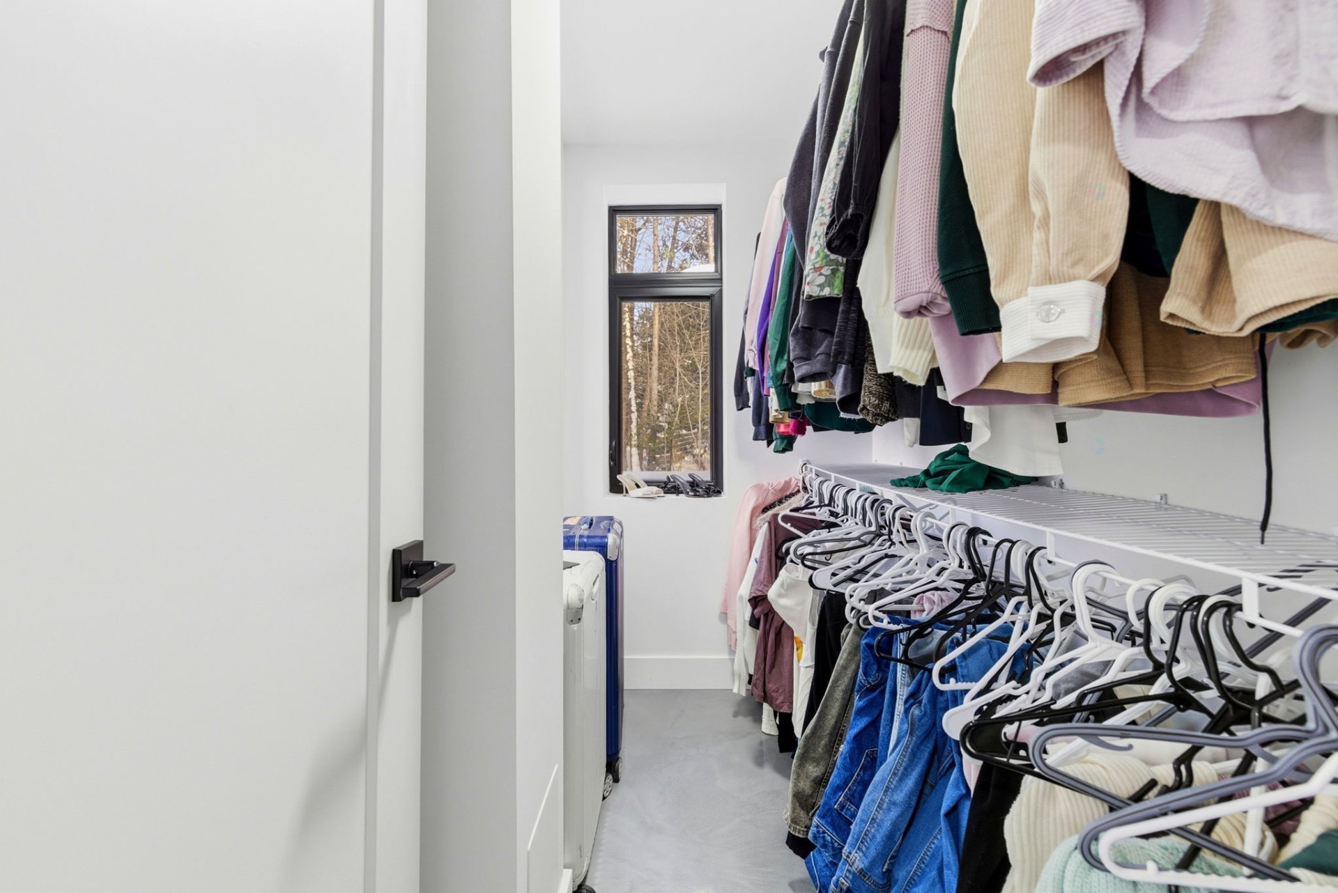 Walk-in closet
