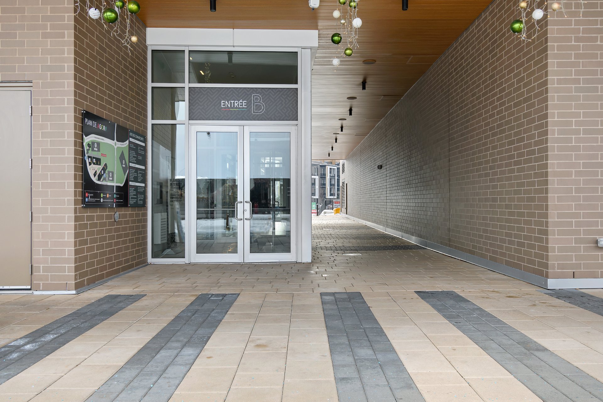 Entrée extérieure