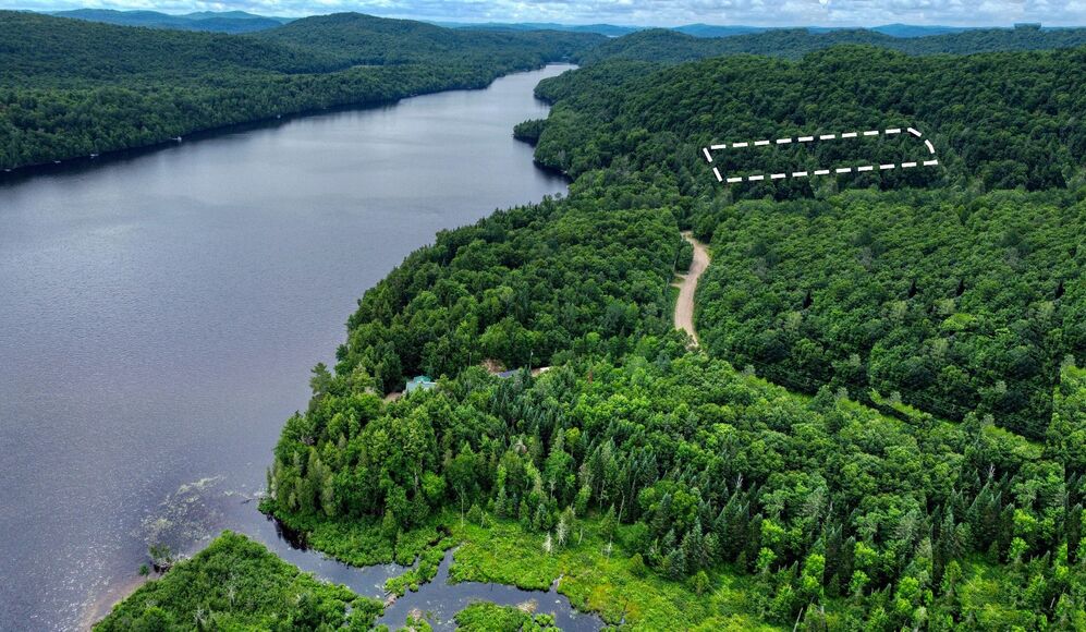  Ch. du Lac-de-la-Carpe 