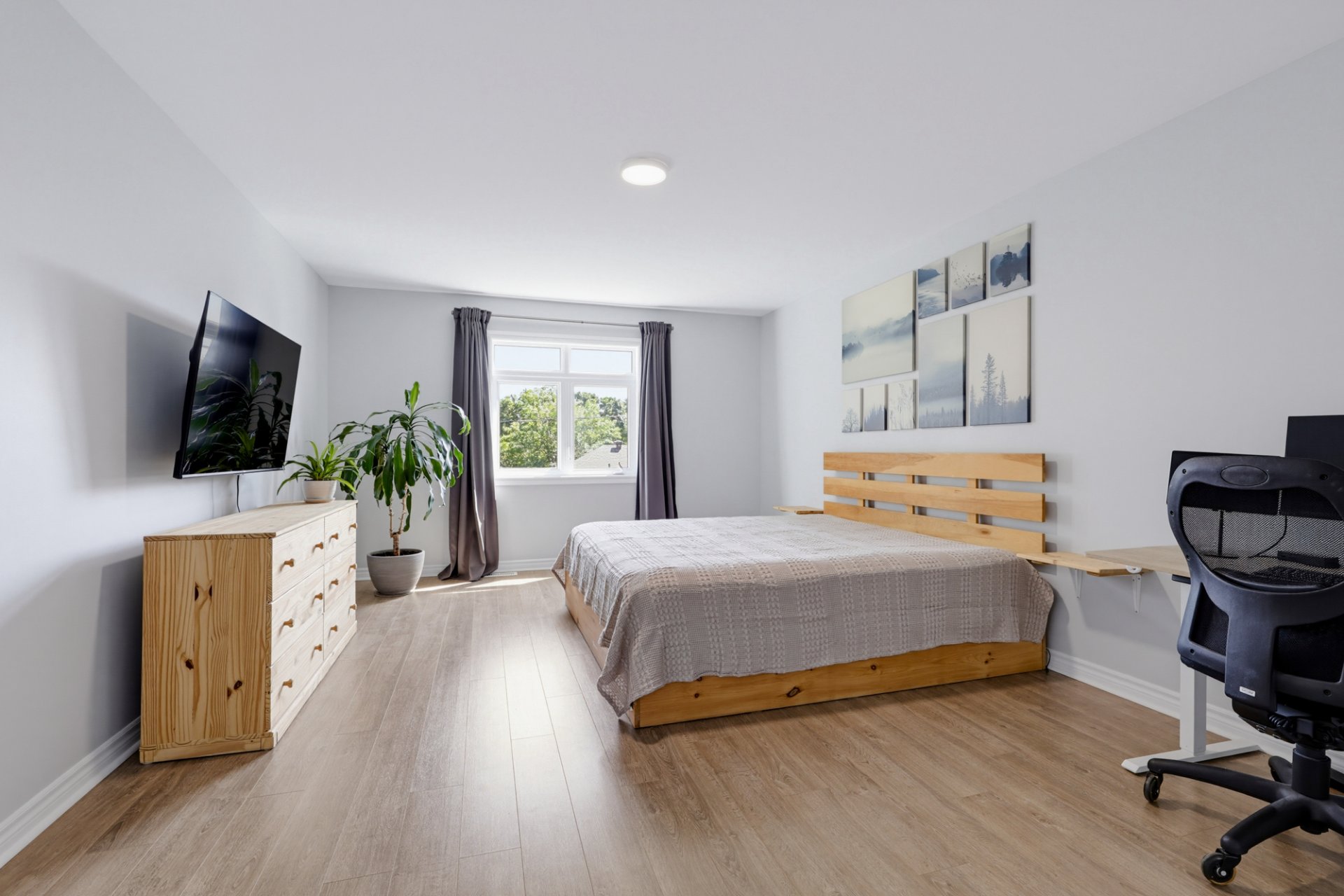Primary bedroom