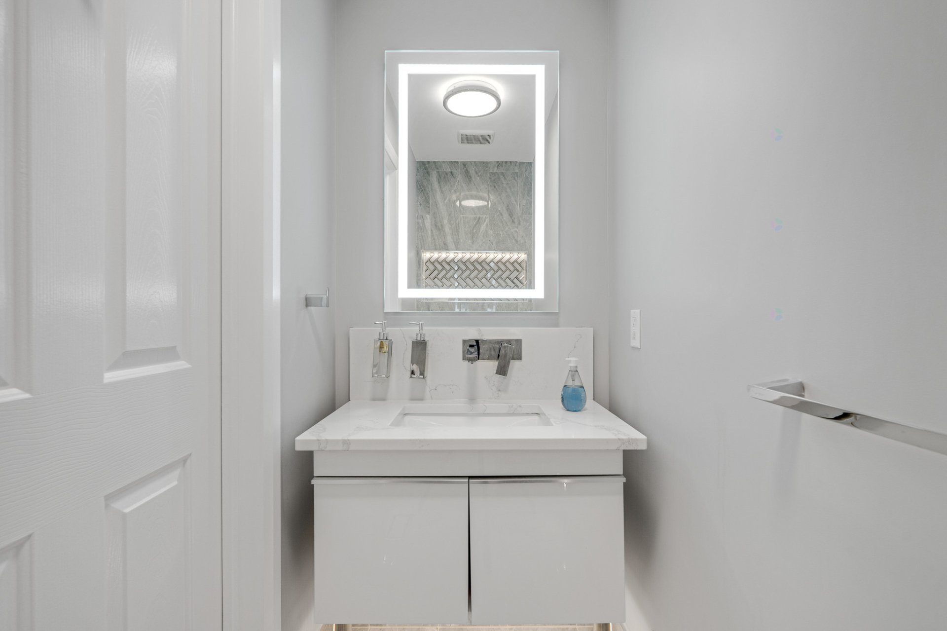 Powder room