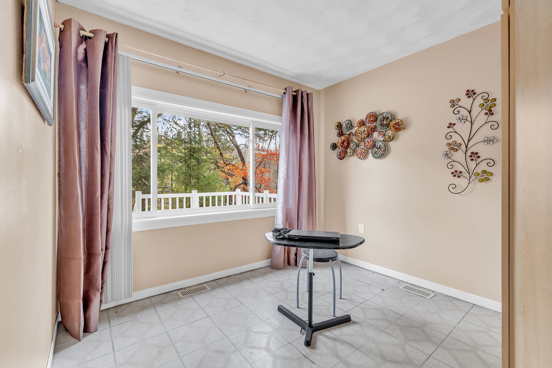 1er étage, chambre 1