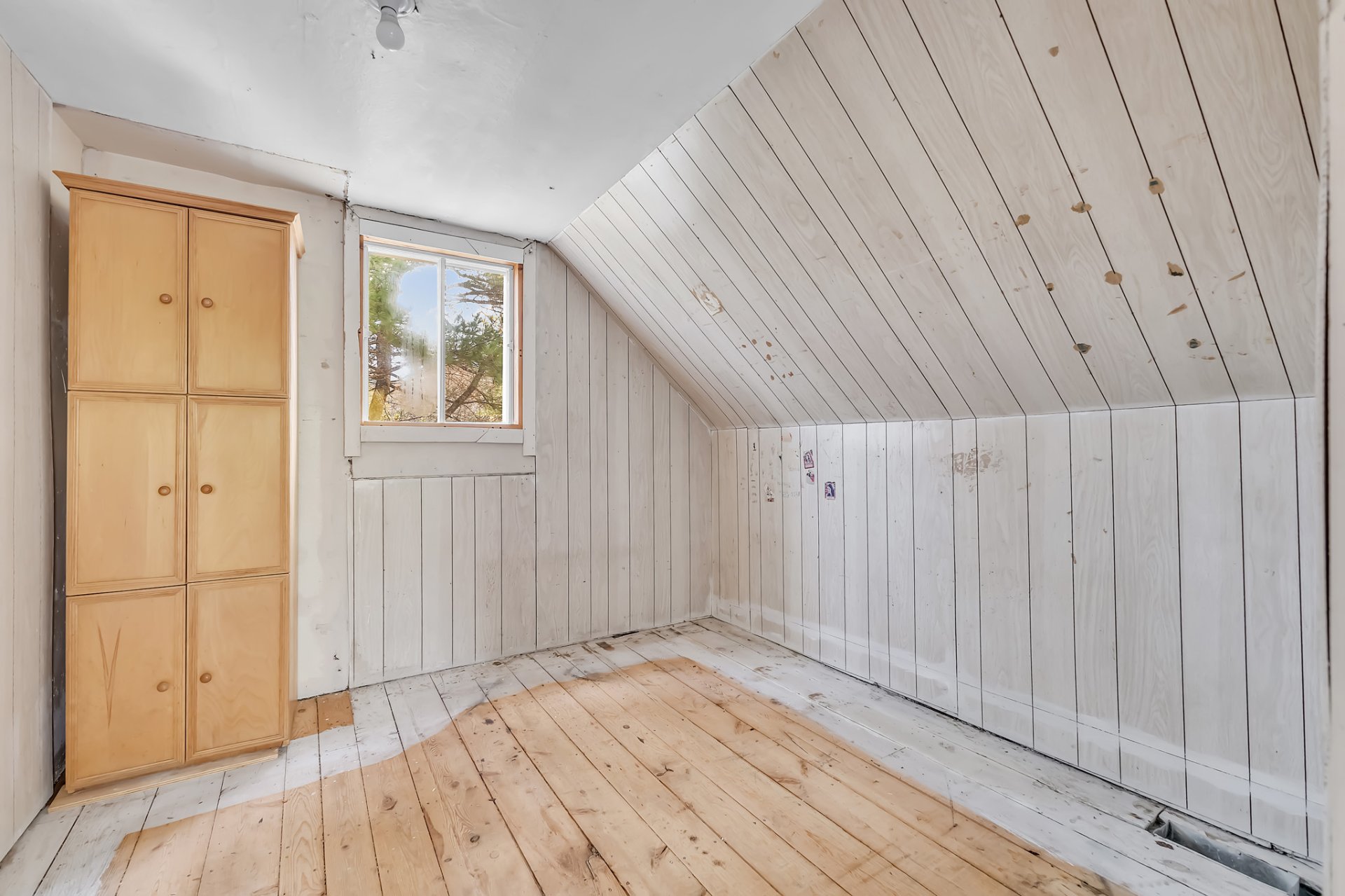 2ème étage,chambre 2