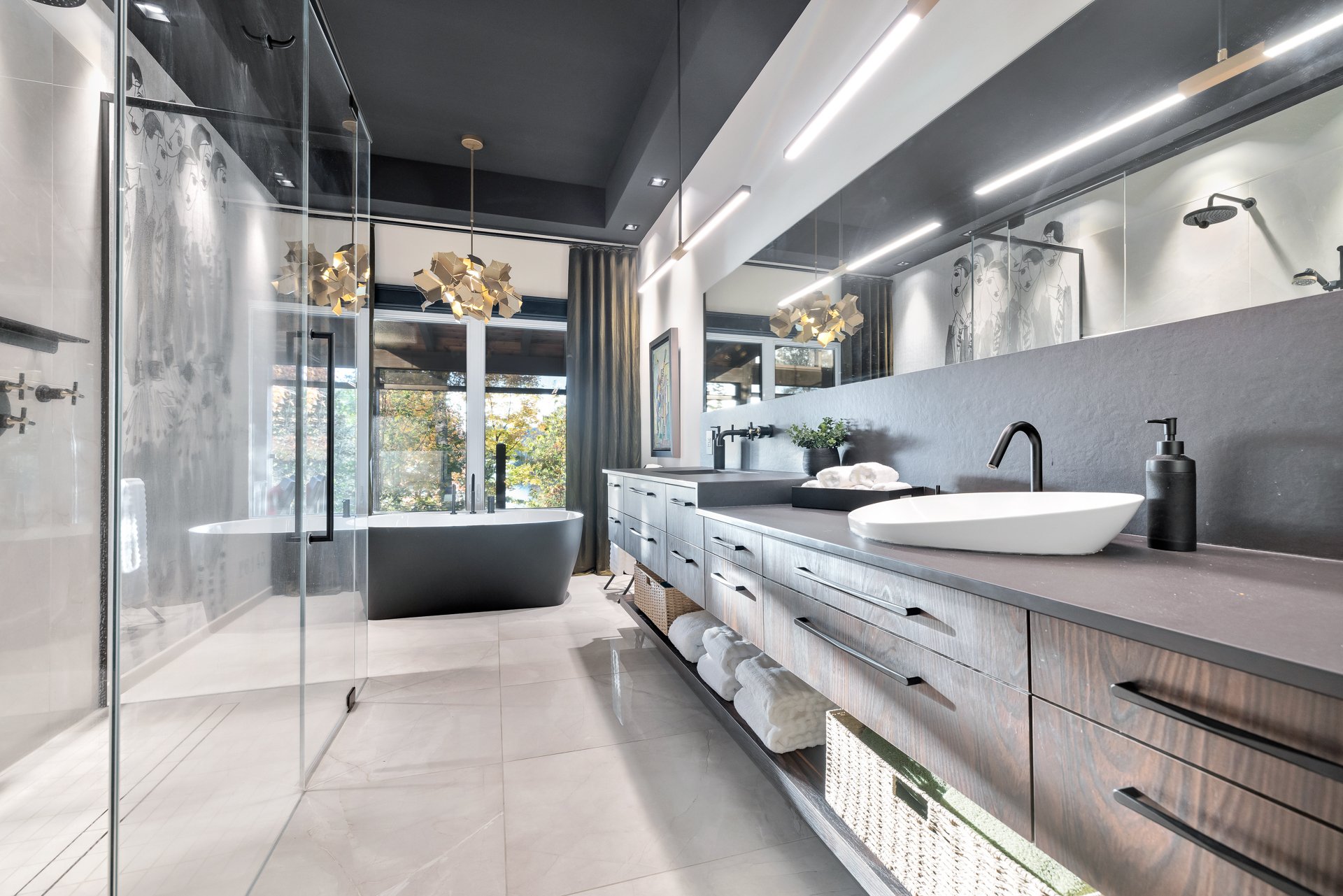 Salle de bains attenante à la CCP