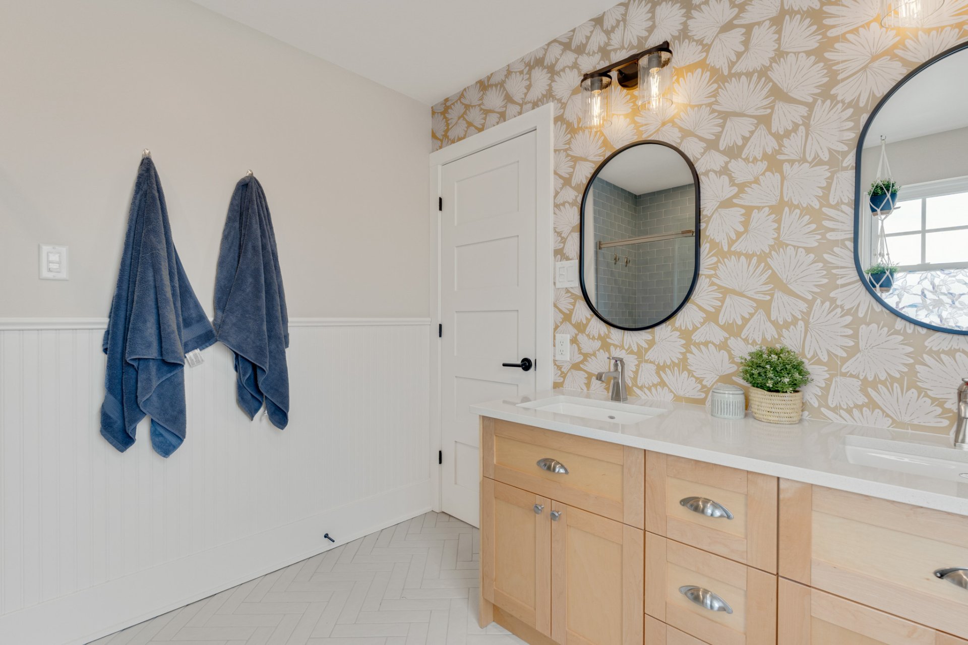 Ensuite bathroom