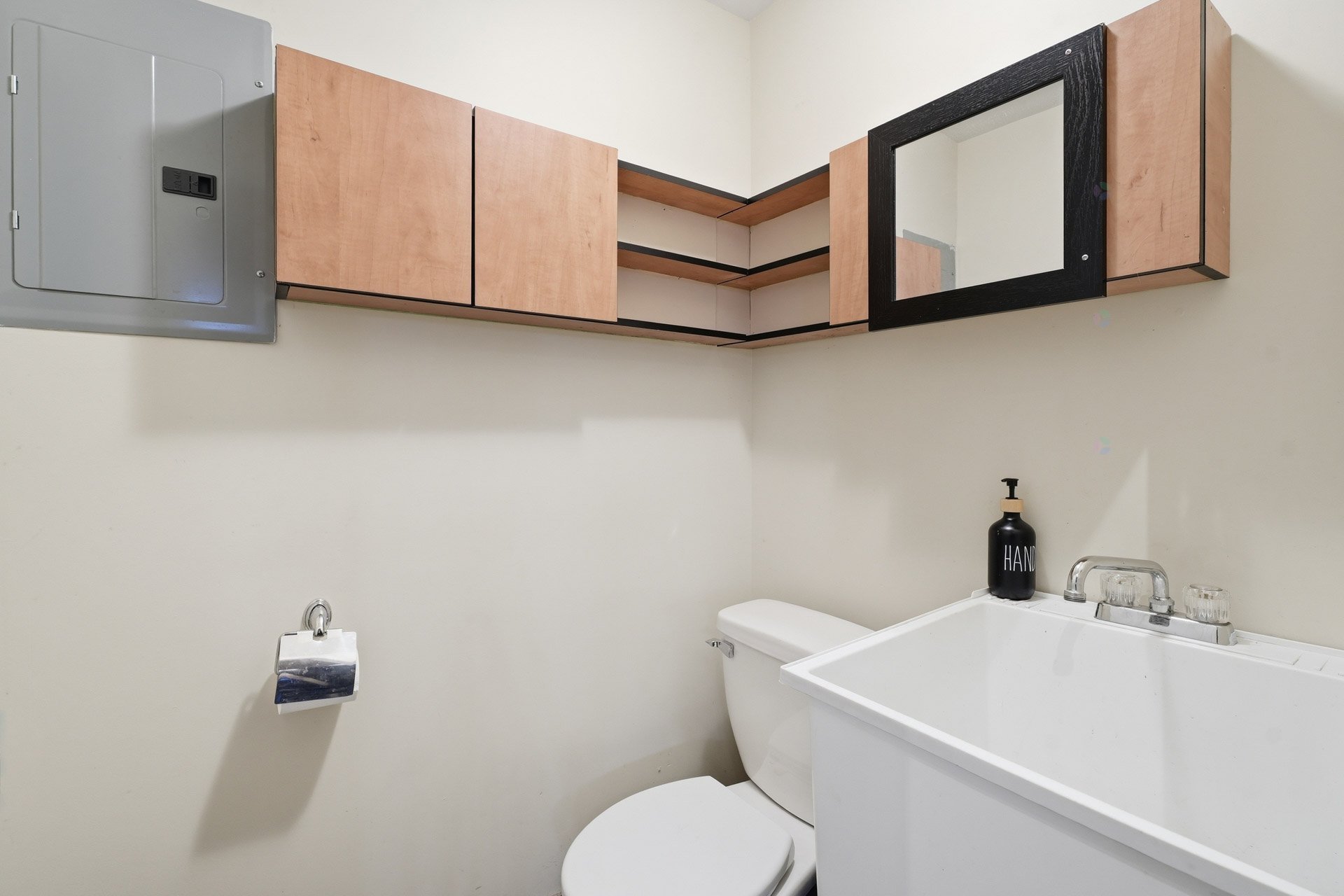 Powder room