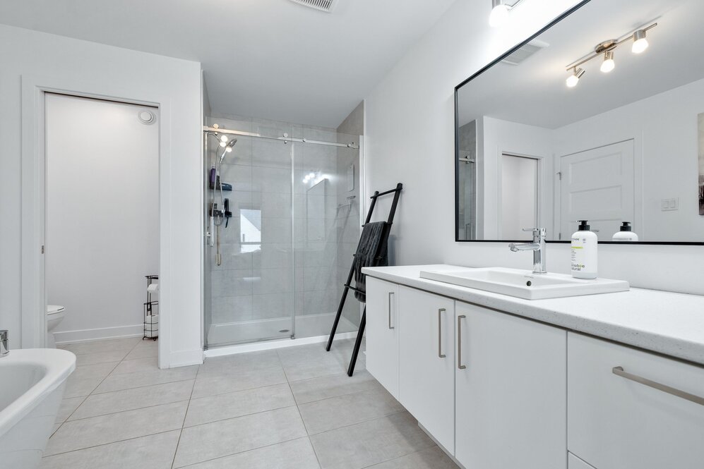 Salle de bains attenante à la CCP