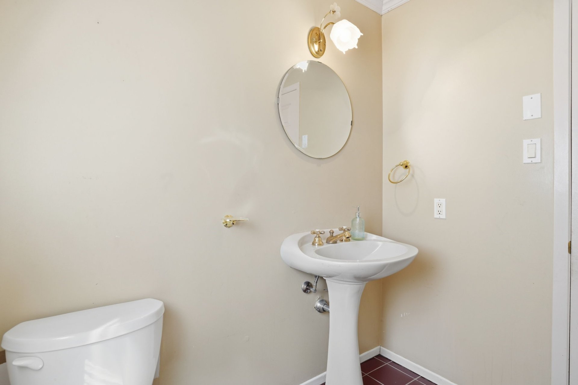 Powder room