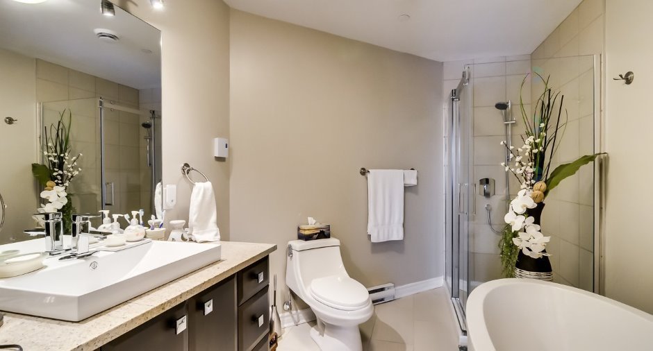 Salle de bains attenante à la CCP