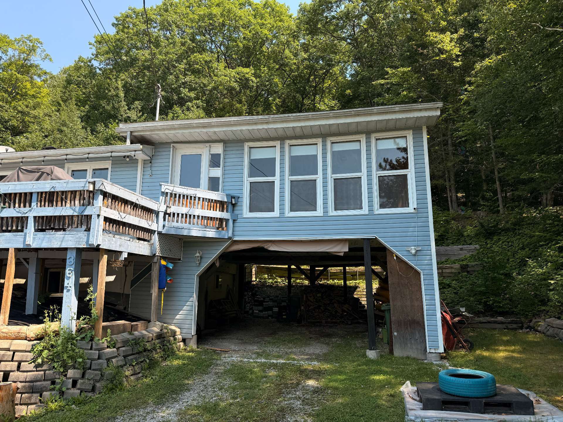 Garage