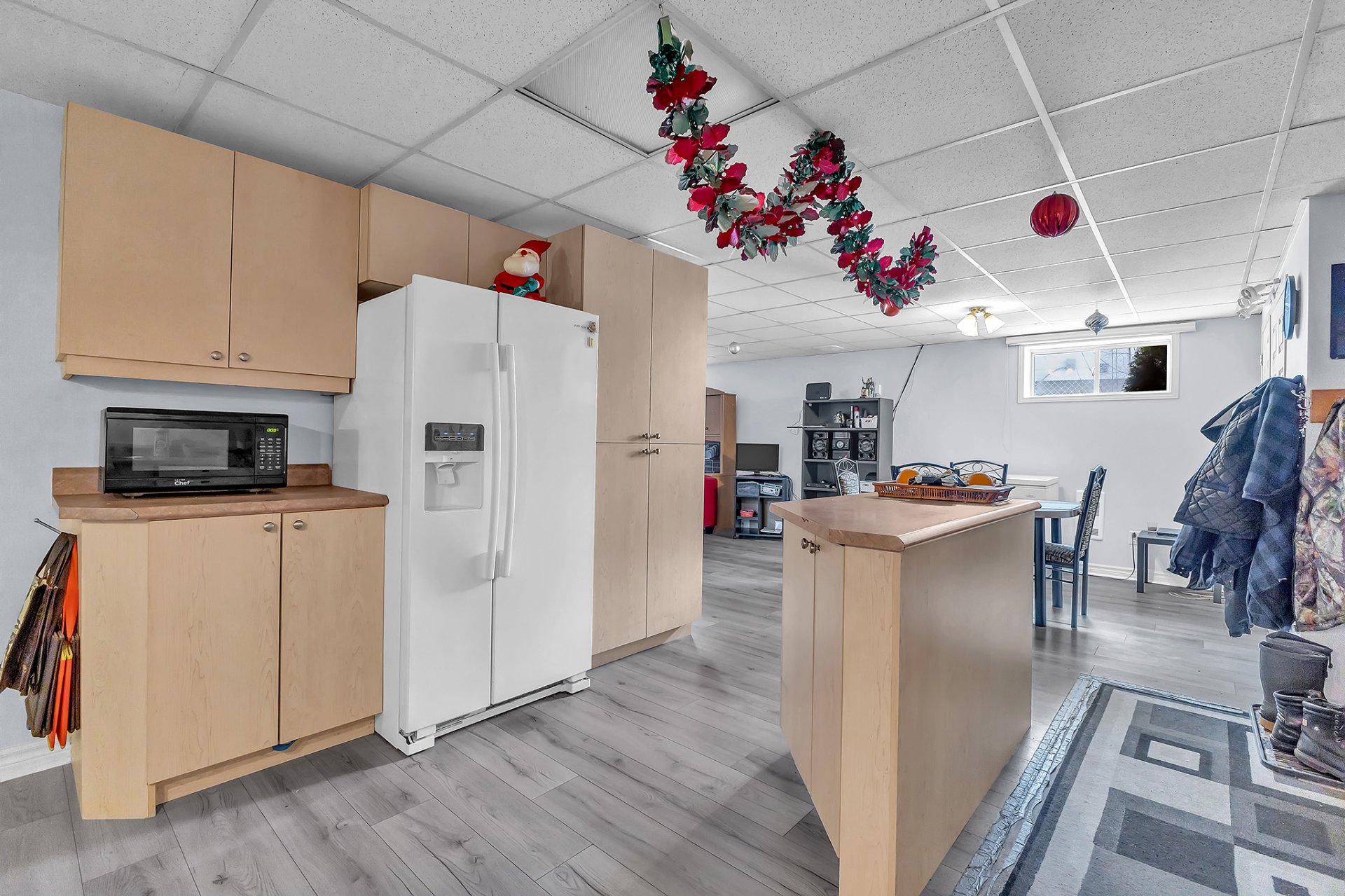 Kitchen - Basement apartment