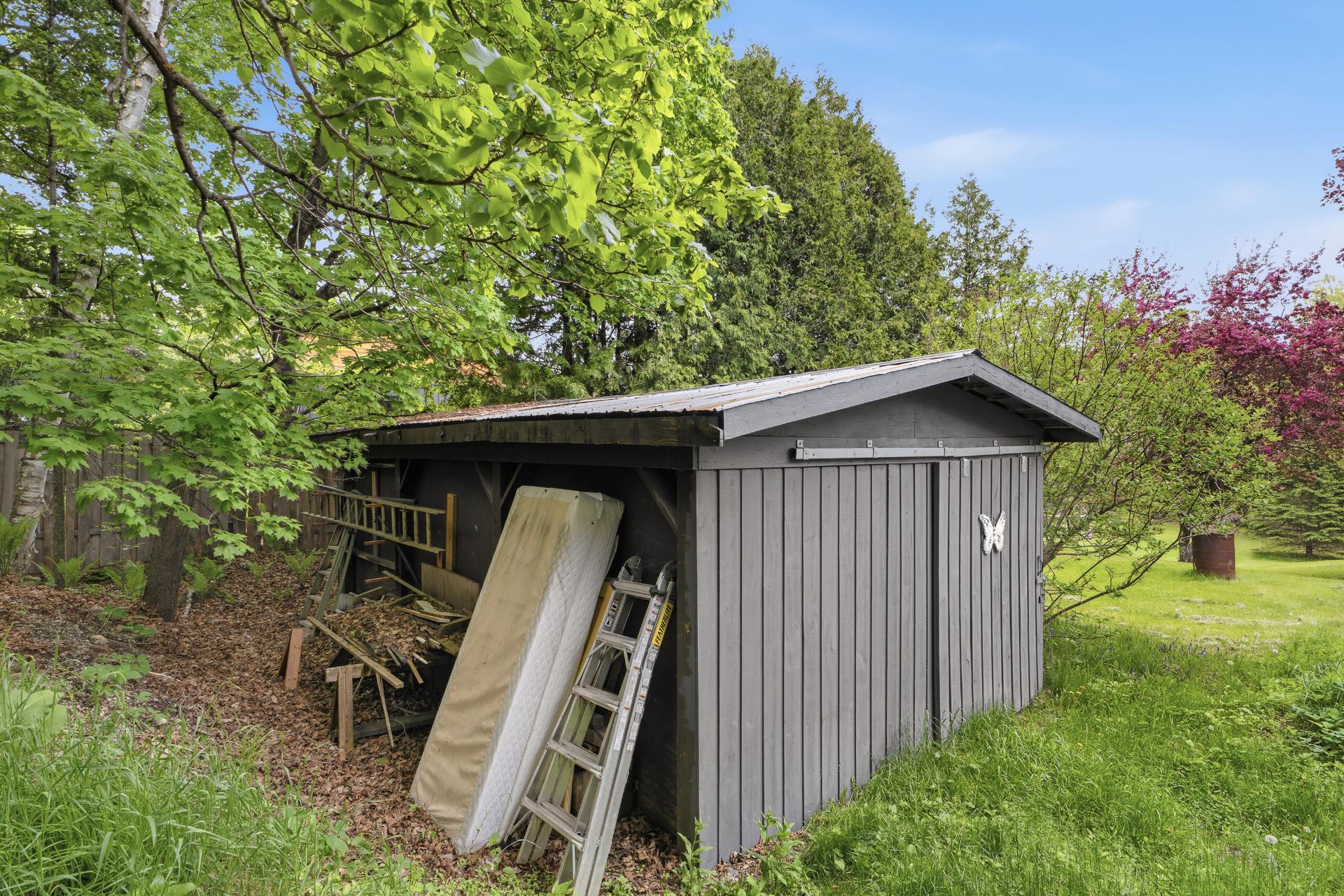 Shed
