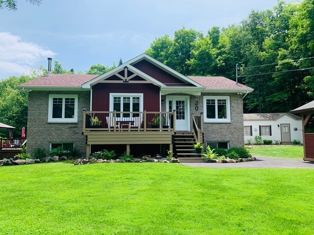 Façade - Photo d'été du client