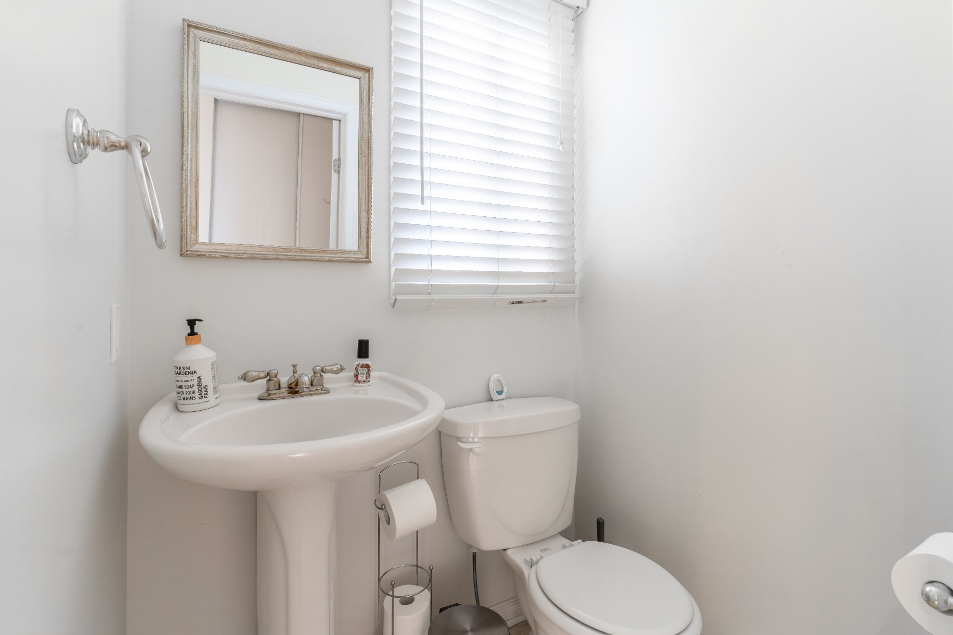 Powder room