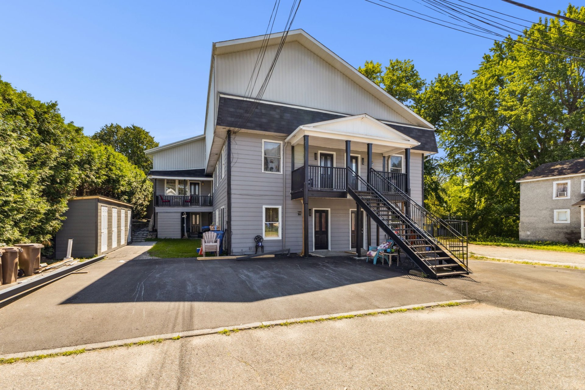 228-234 Rue St-François-Xavier