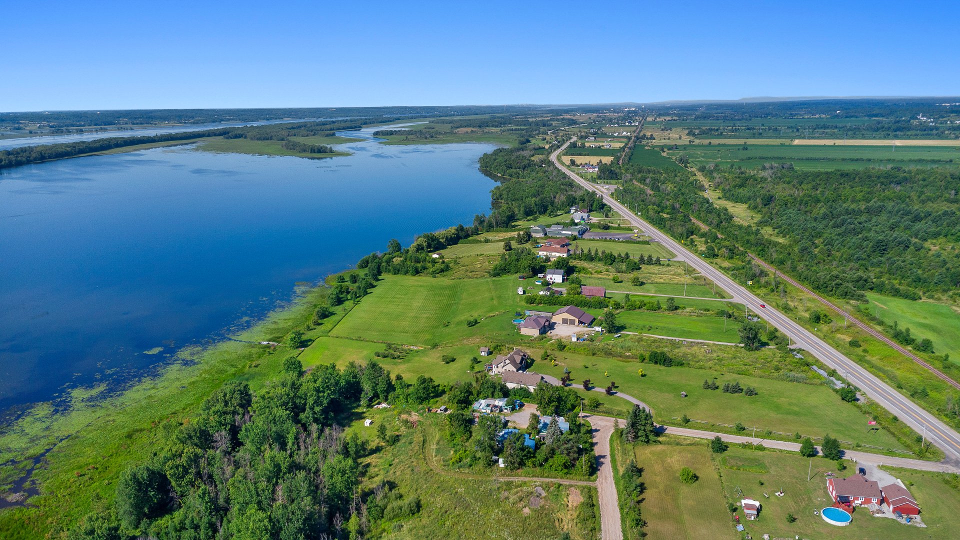 Vue sur l'eau
