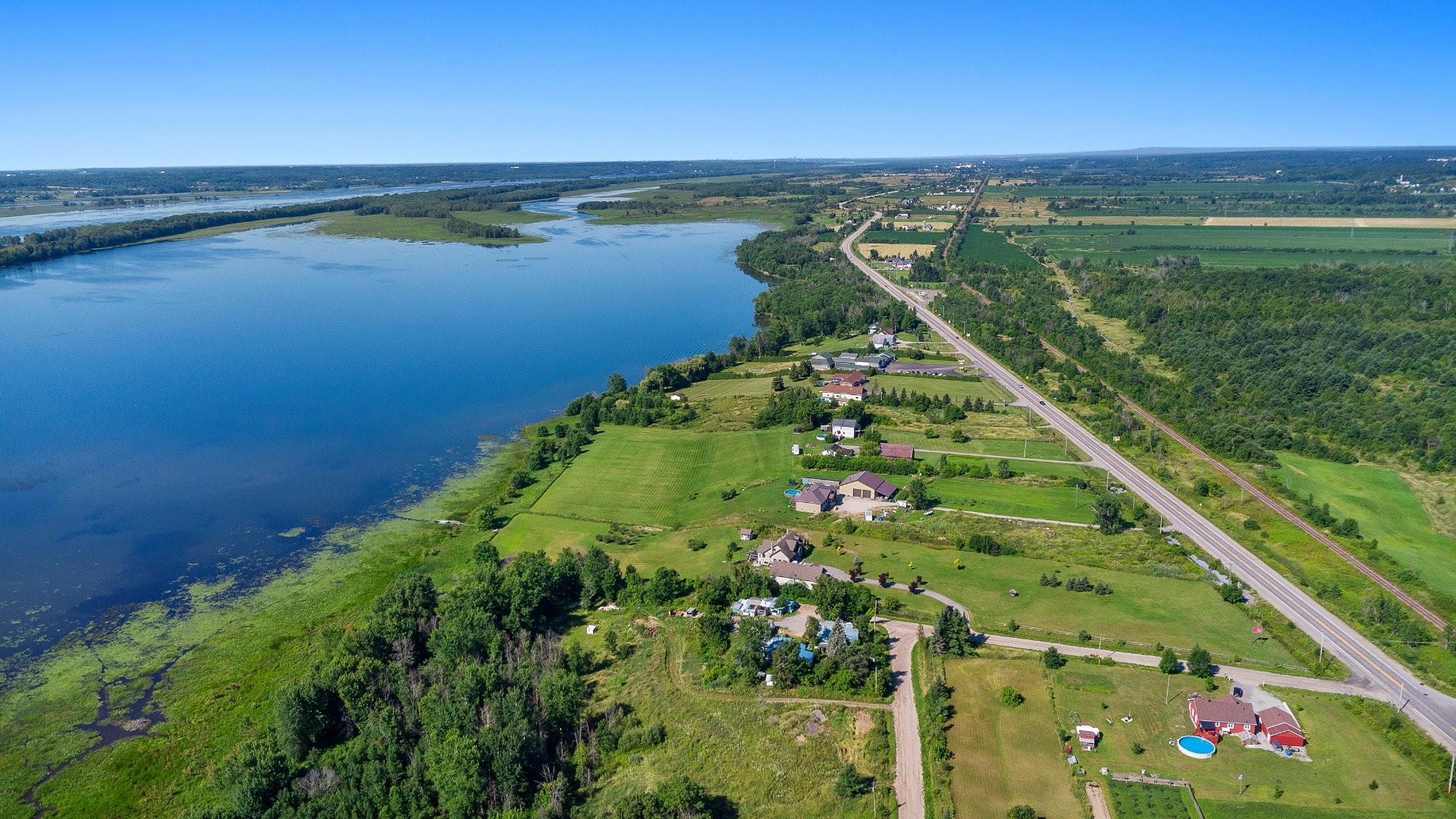 Vue sur l'eau