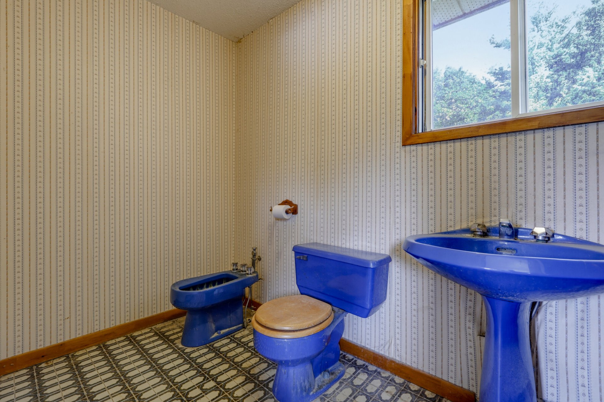 Ensuite bathroom