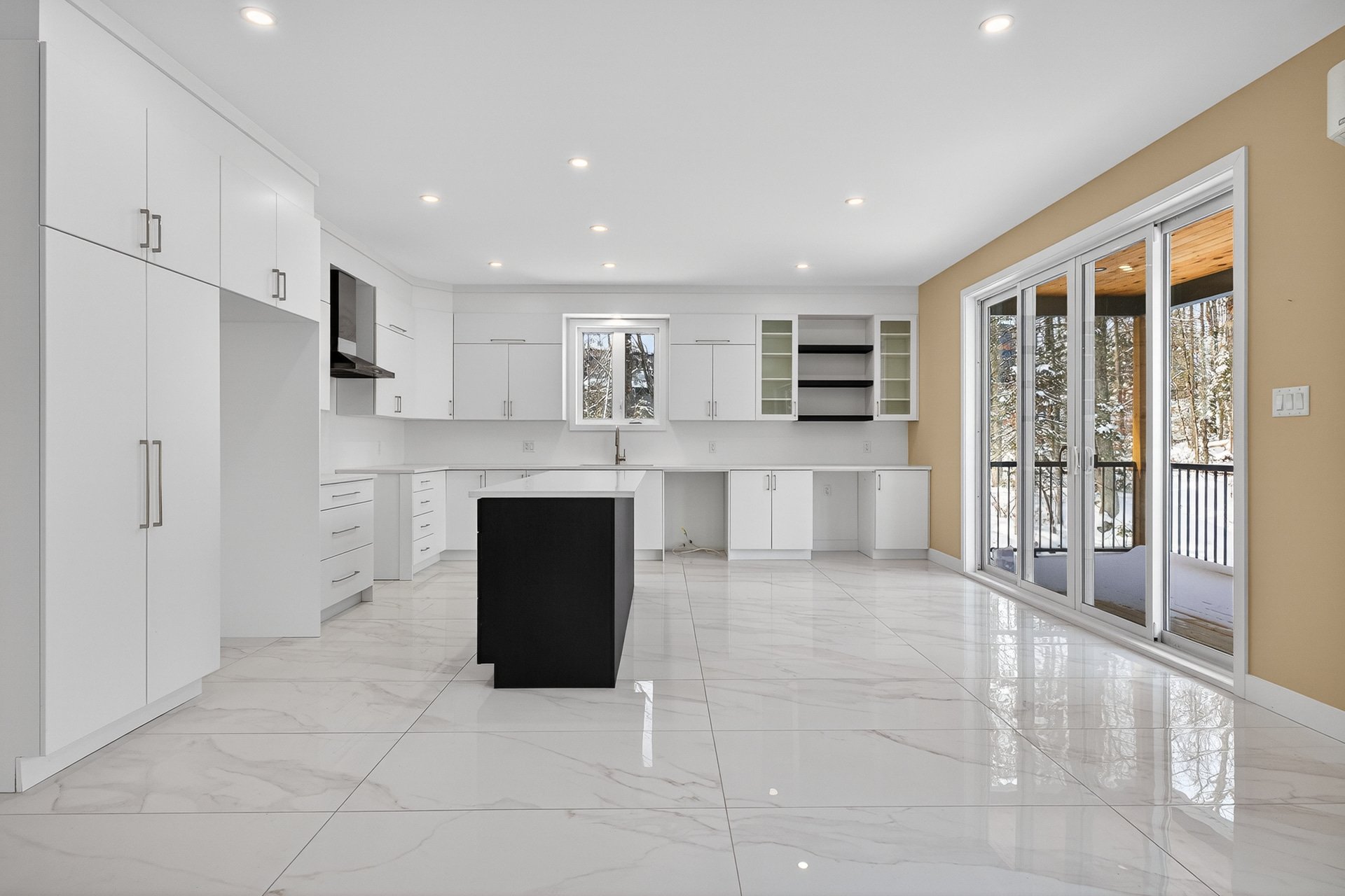 Kitchen - Authentic images of the property as is.