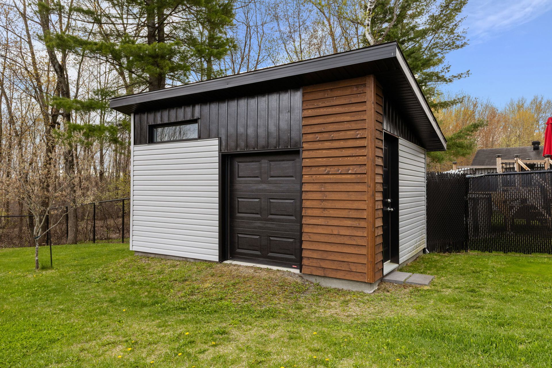 Shed