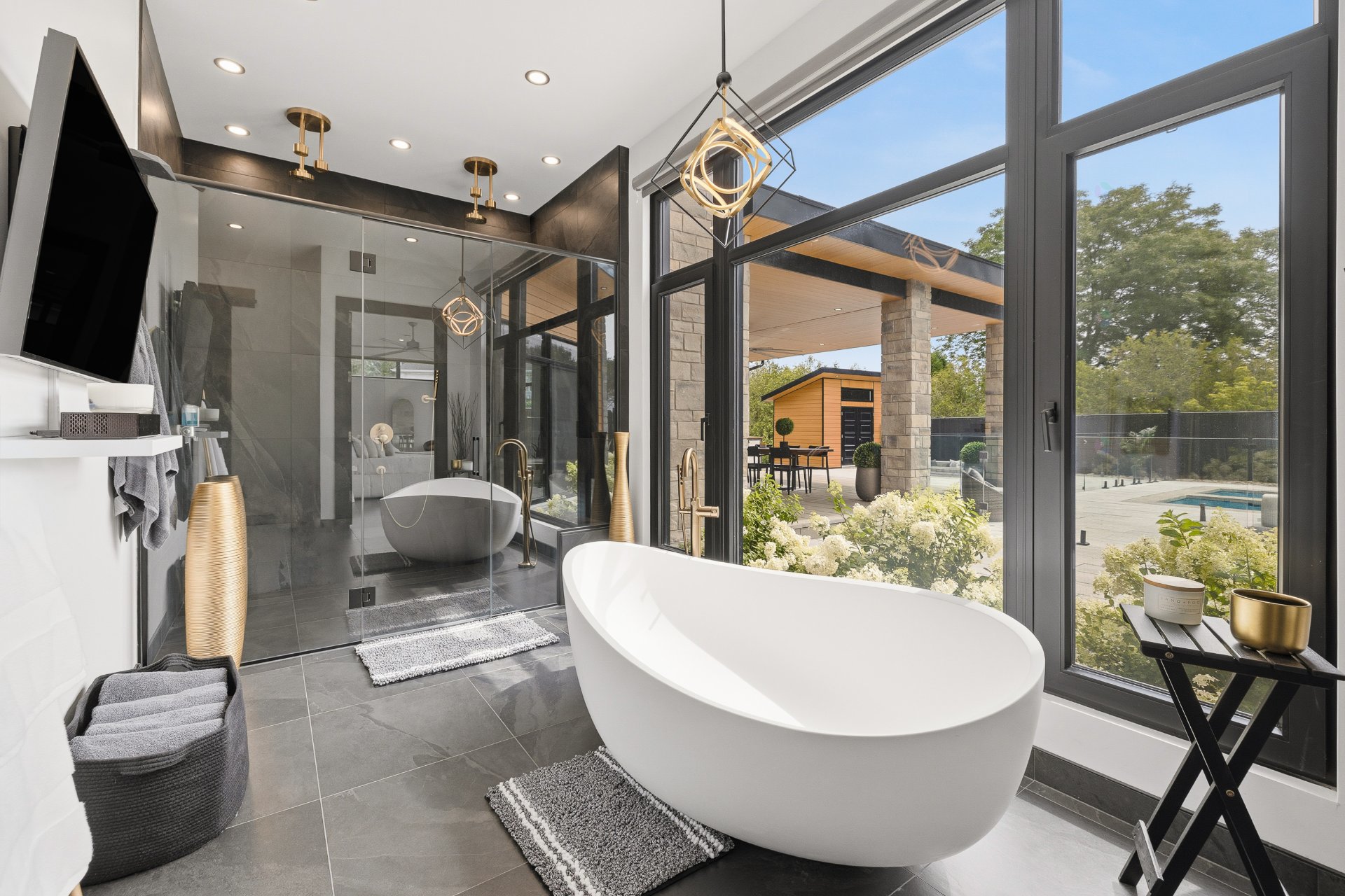 Ensuite bathroom