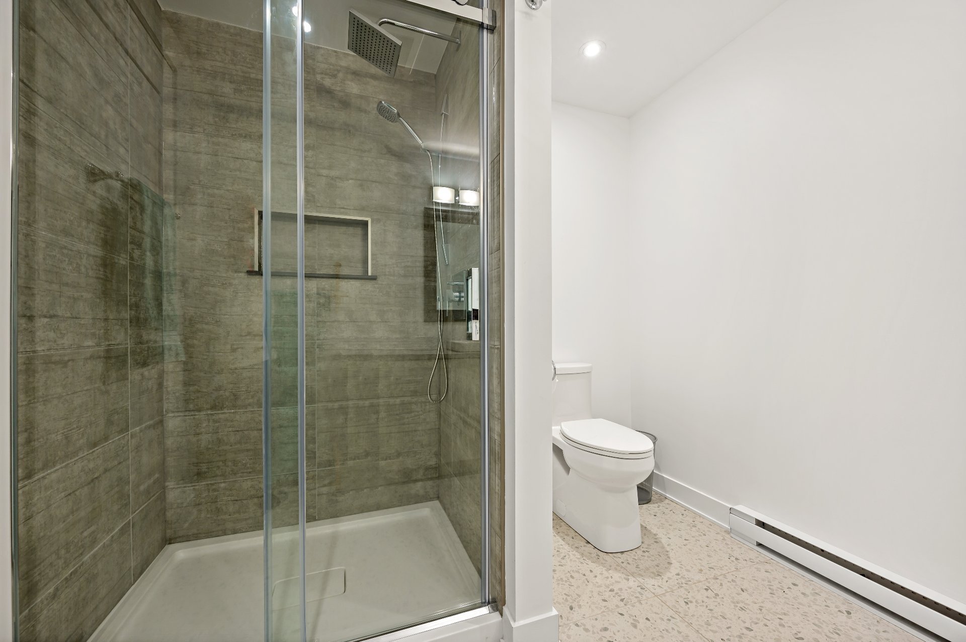 Ensuite bathroom